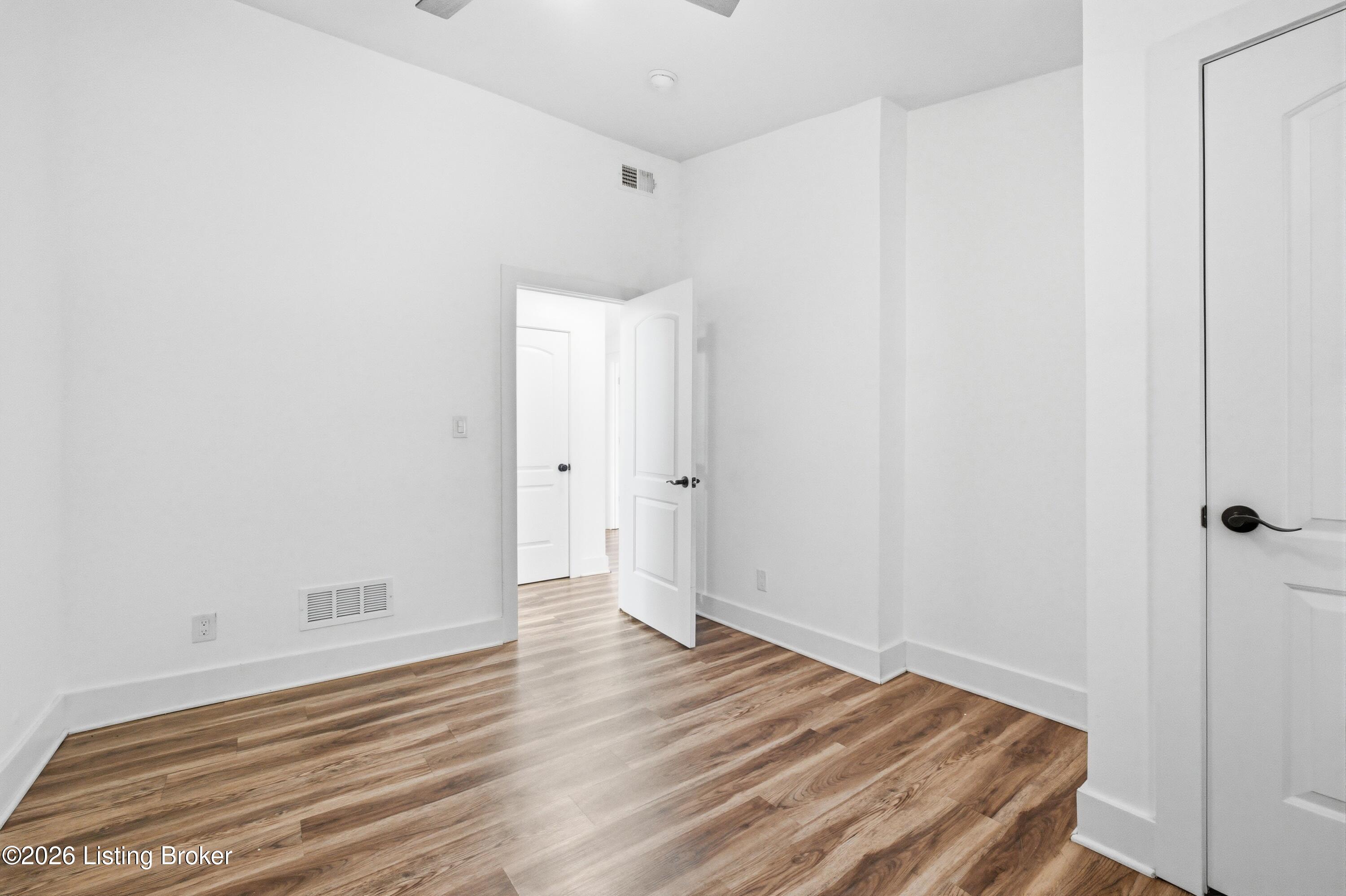 1037 Watt St Property Photo 26