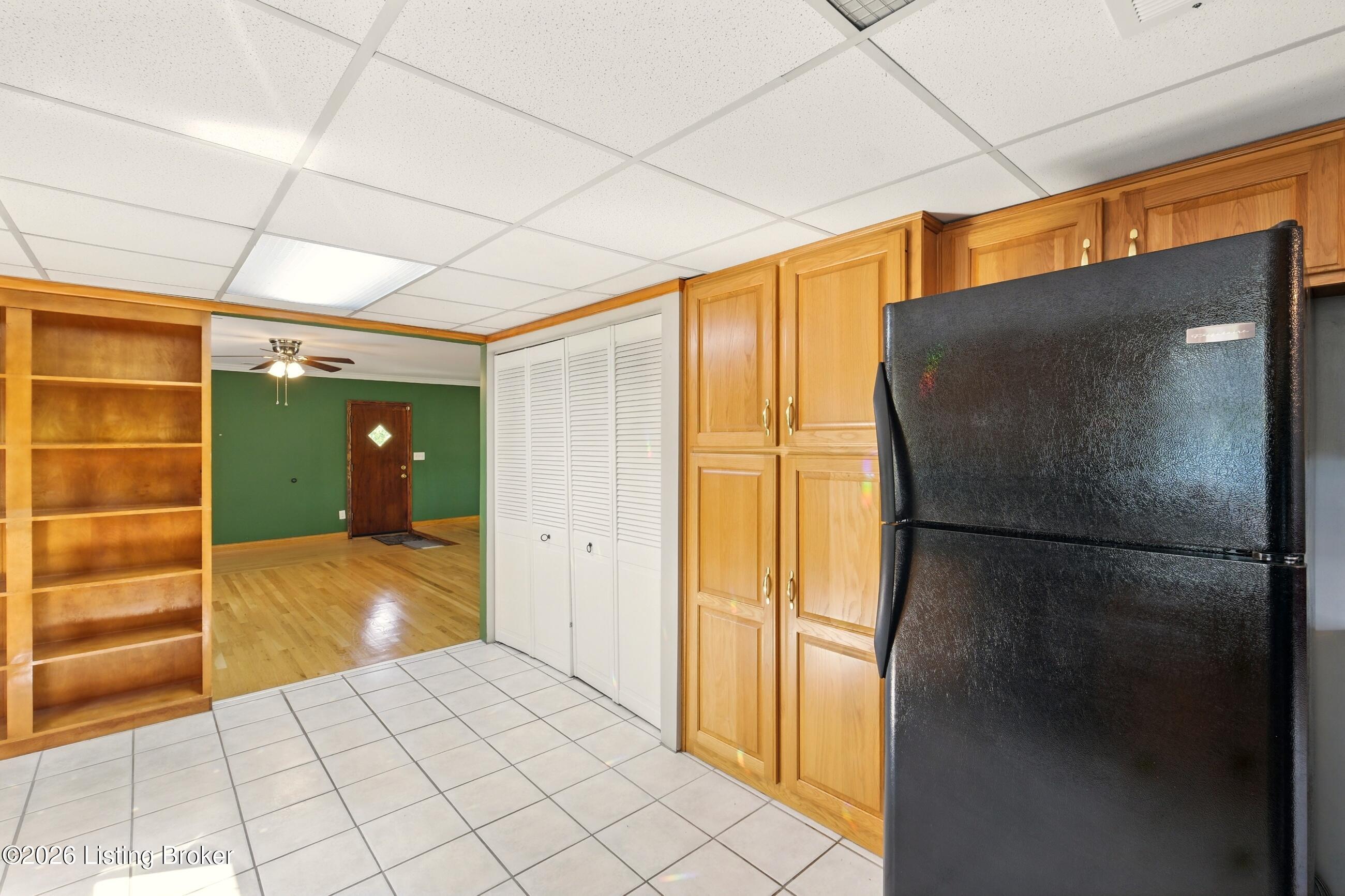 200 Castlerock Dr Property Photo 14