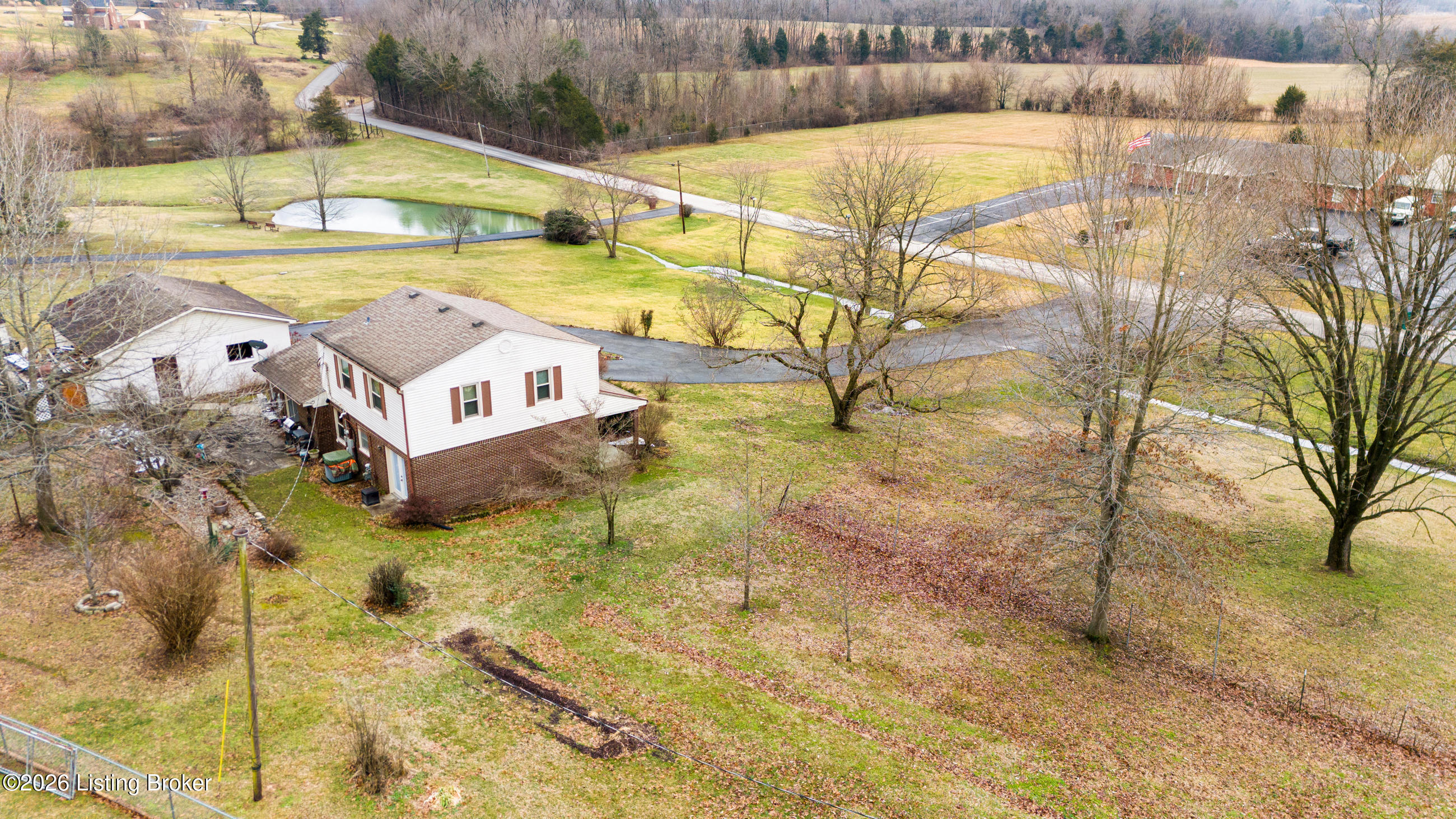 200 Castlerock Dr Property Photo 40