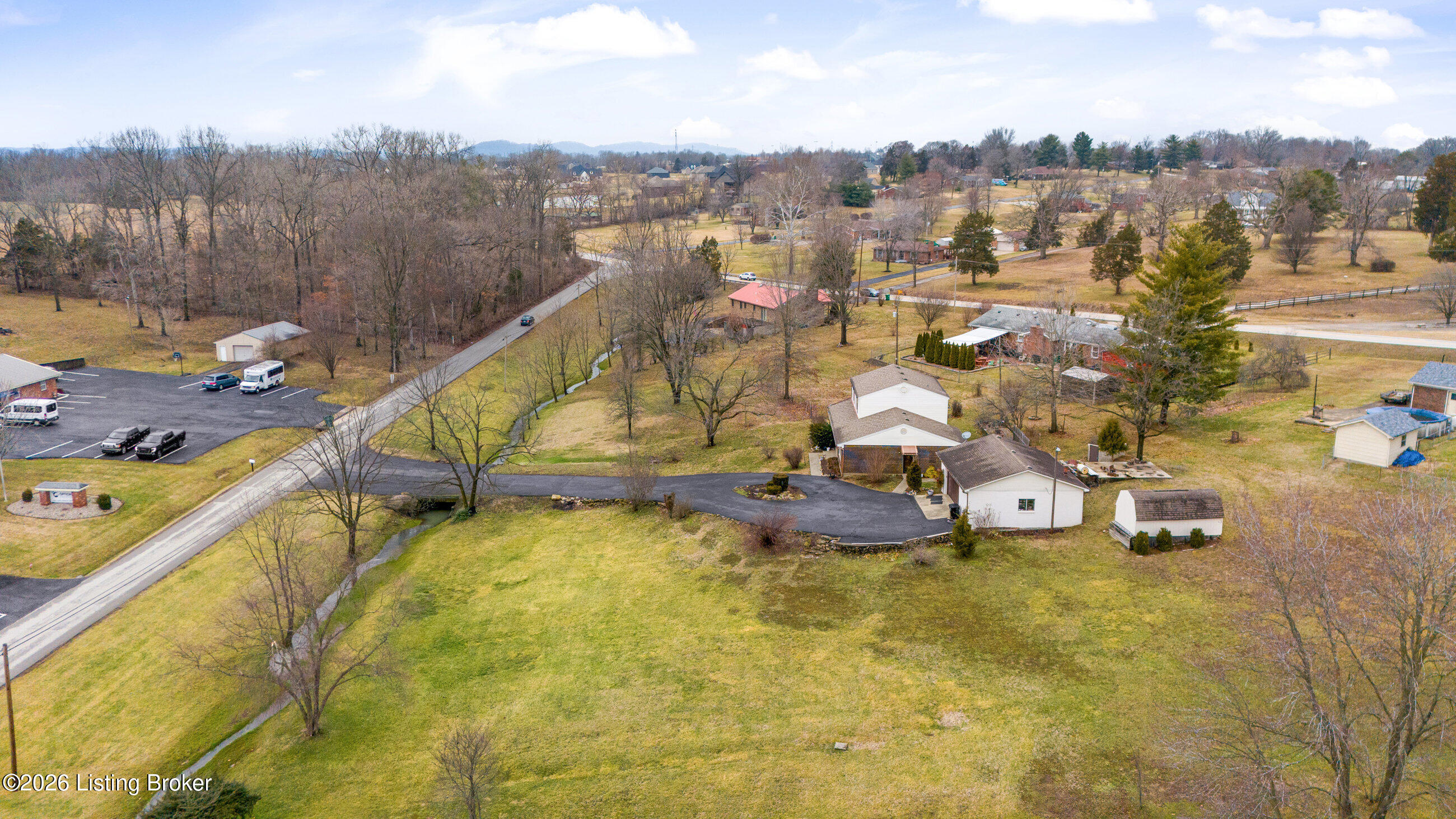 200 Castlerock Dr Property Photo 40