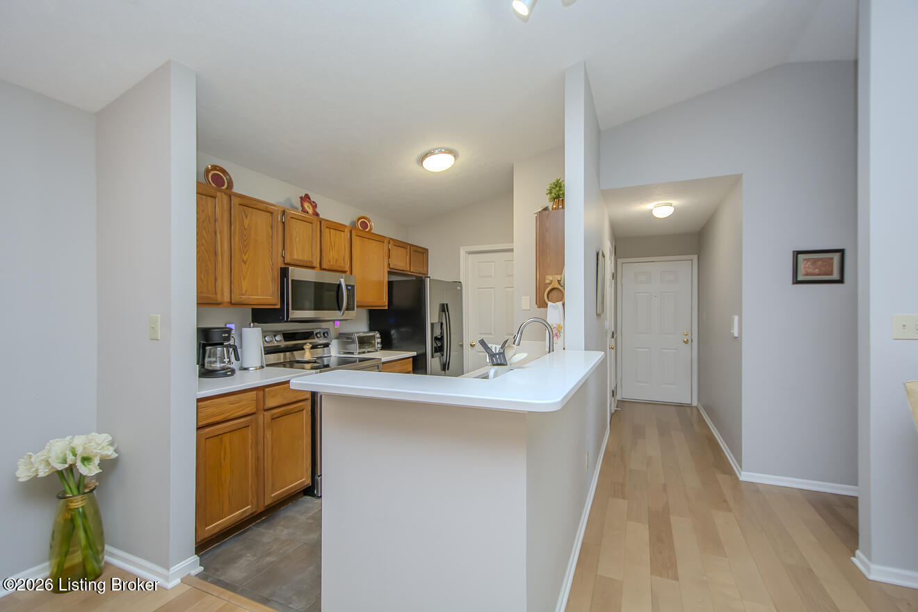 10521 Mcmeekin Ln 208 Property Photo 11
