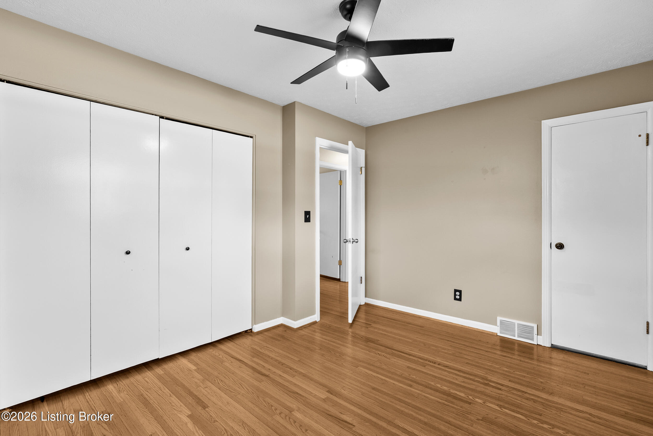 5003 S Watterson Trail Property Photo 24