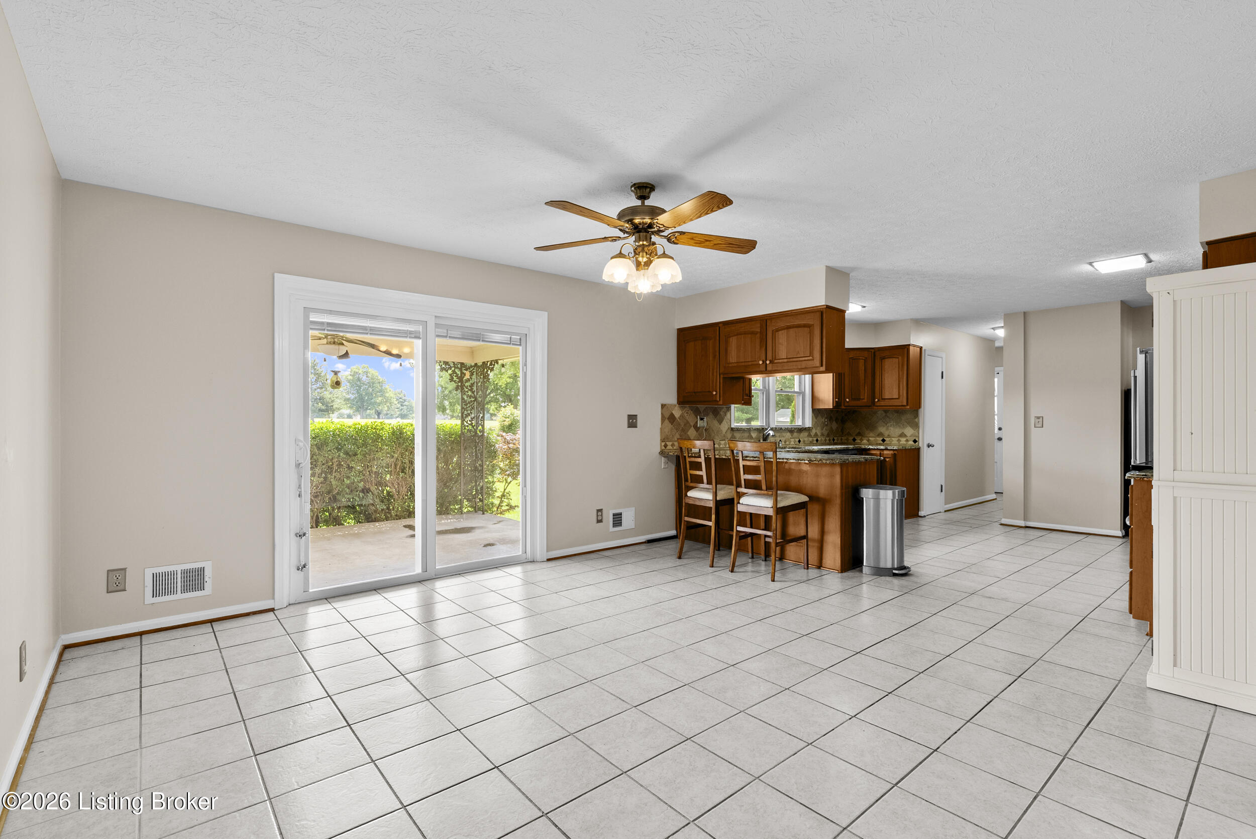5003 S Watterson Trail Property Photo 38