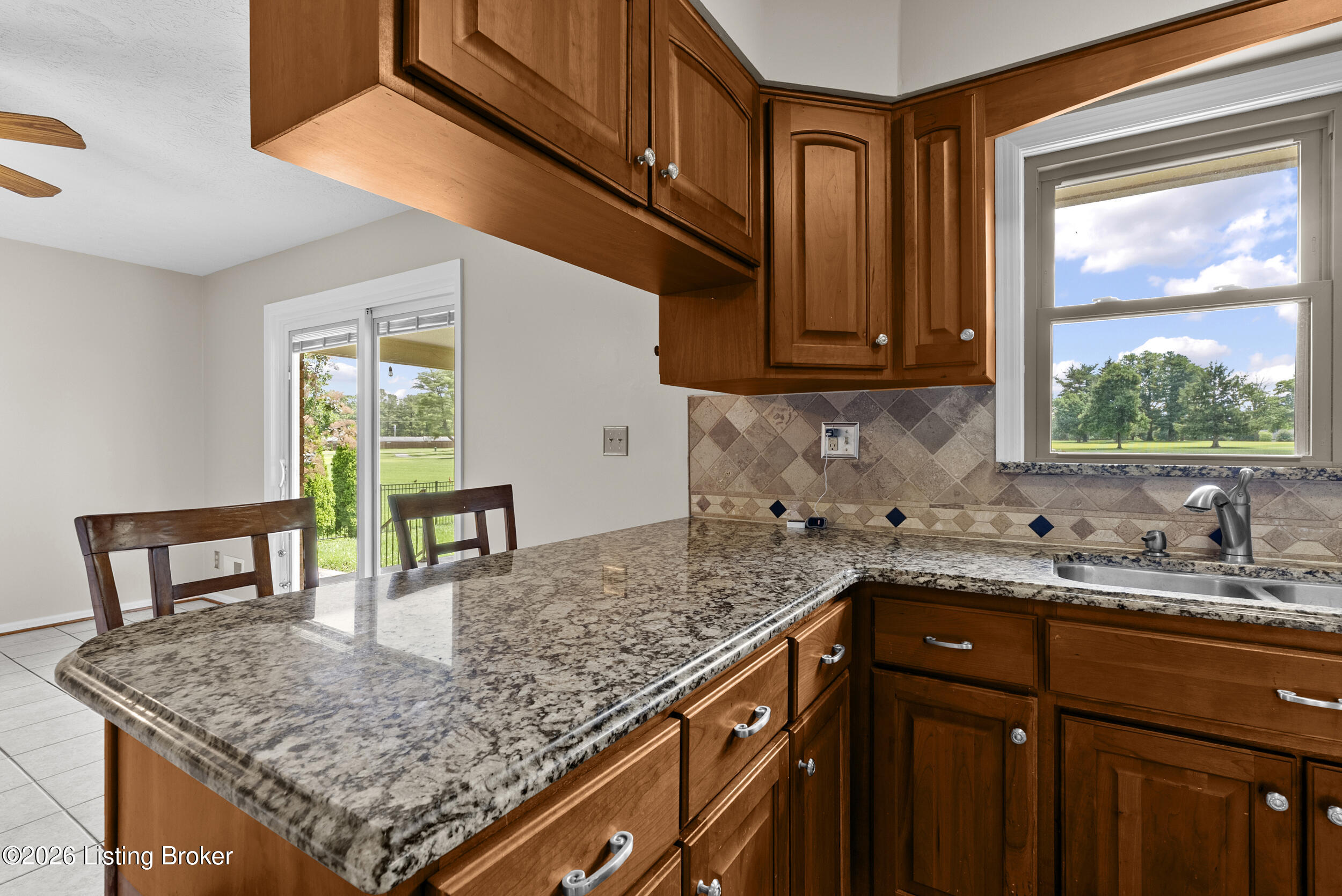 5003 S Watterson Trail Property Photo 44
