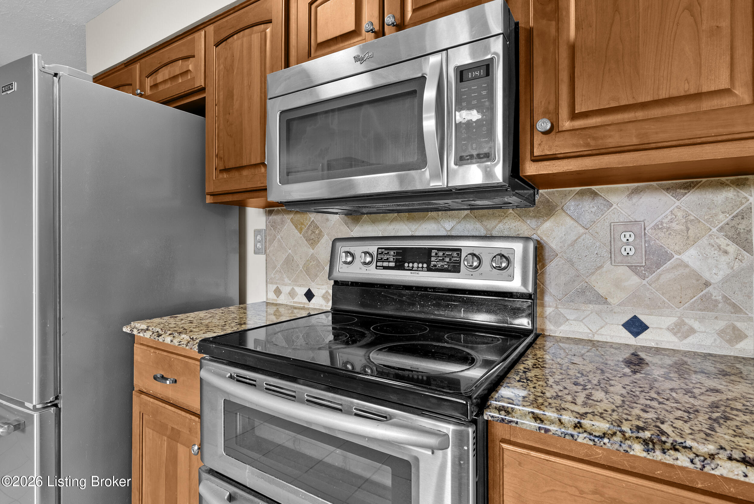5003 S Watterson Trail Property Photo 46