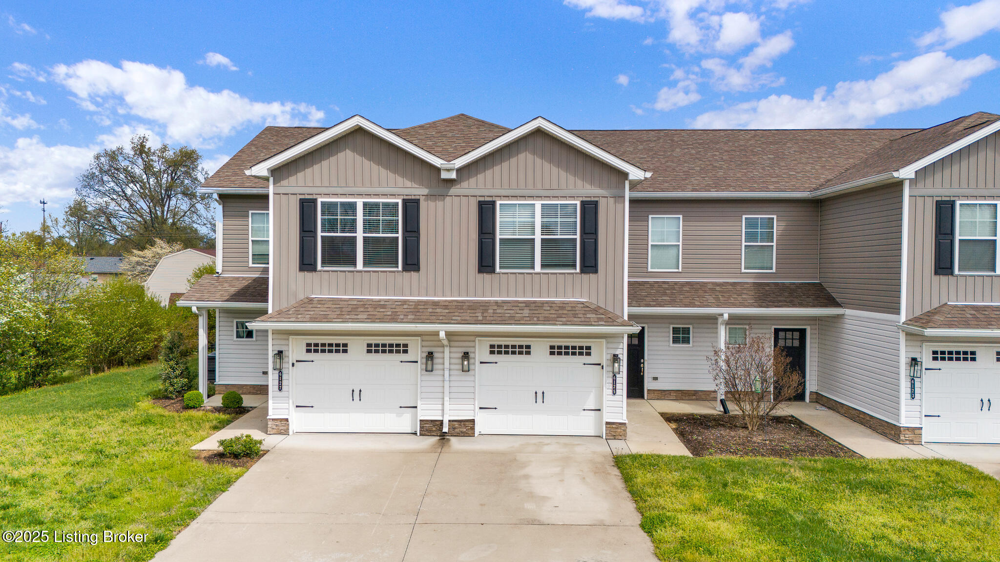 6124 Goalby Dr Property Photo 1