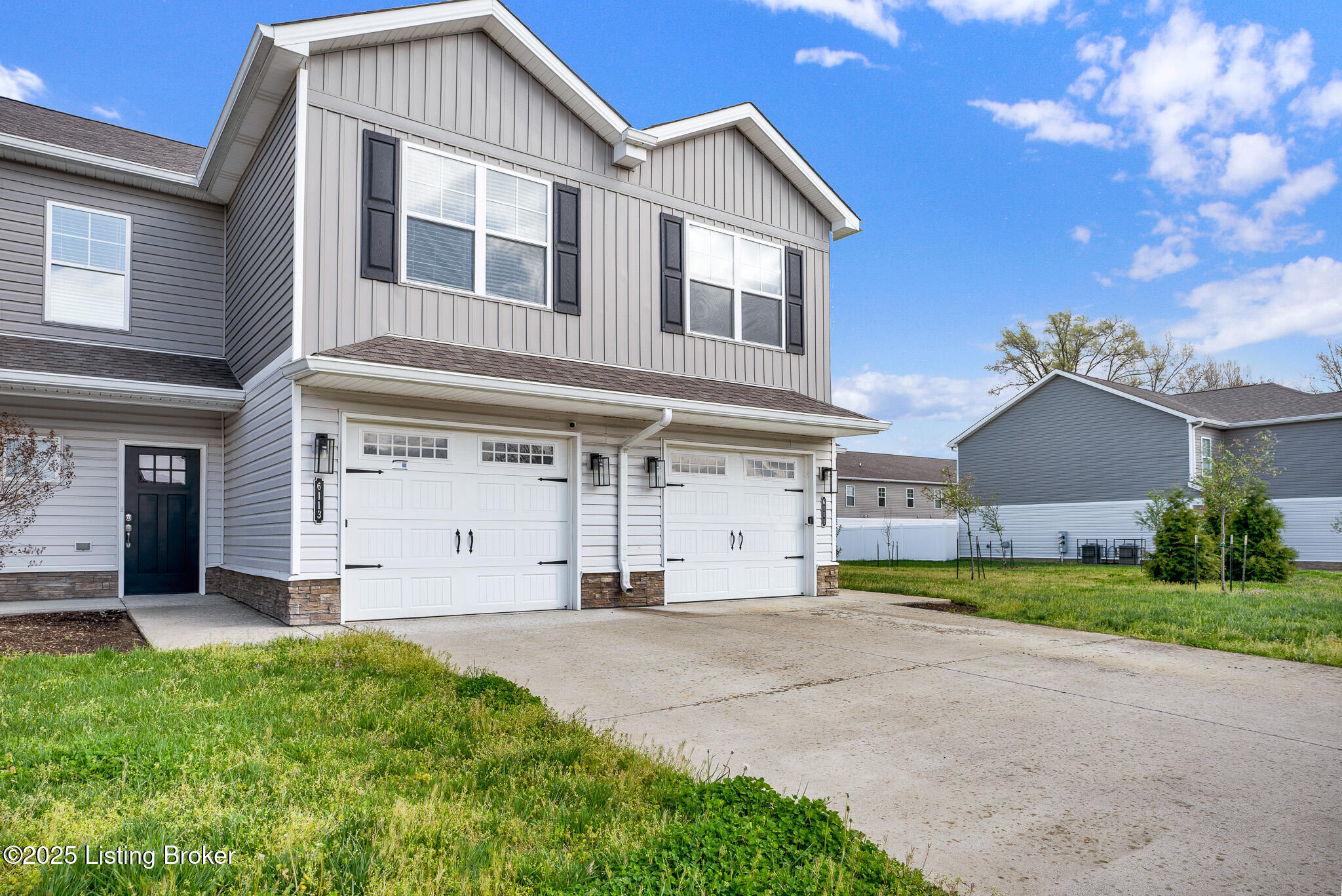 6123 Casper Dr