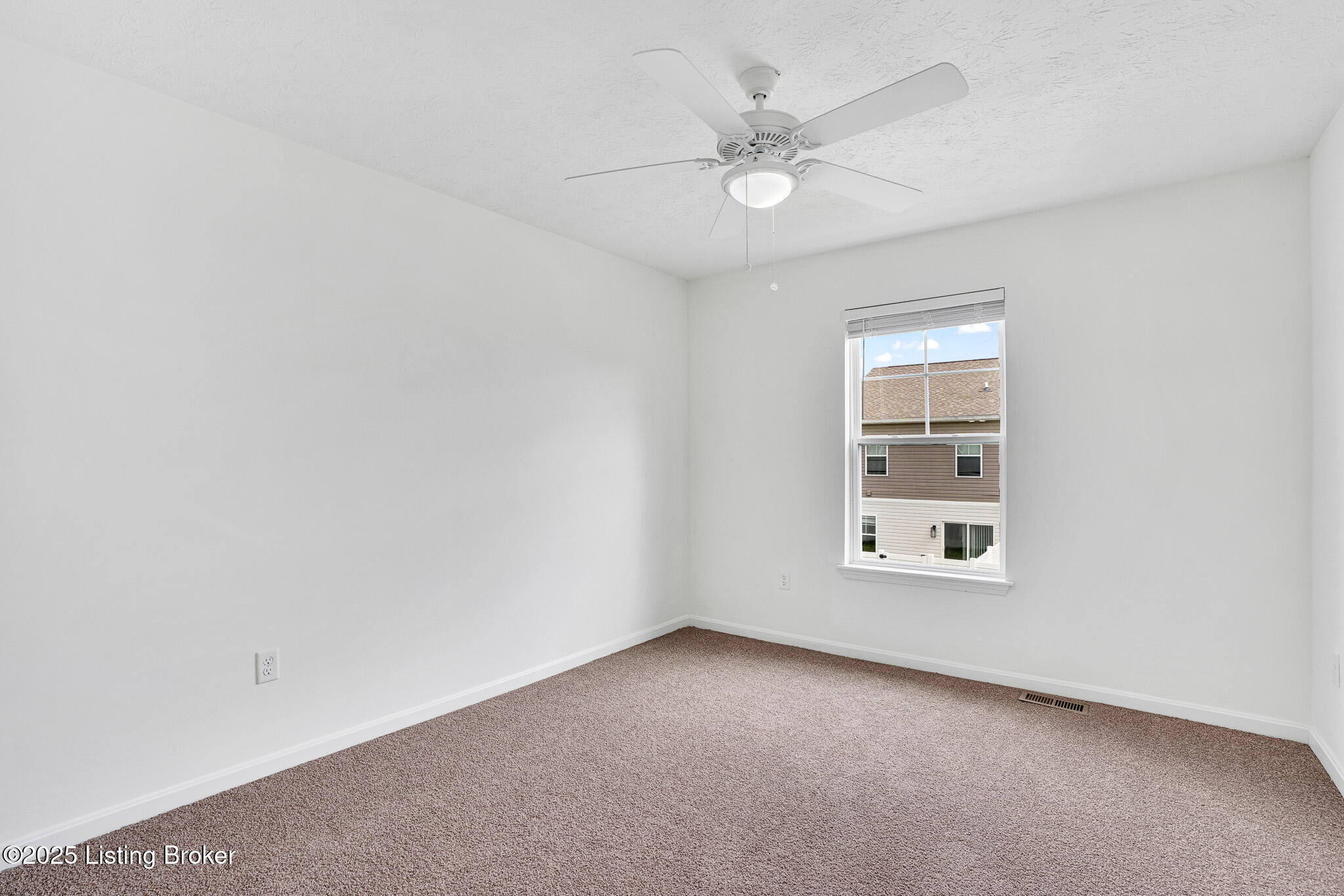 6123 Casper Dr Property Photo 29
