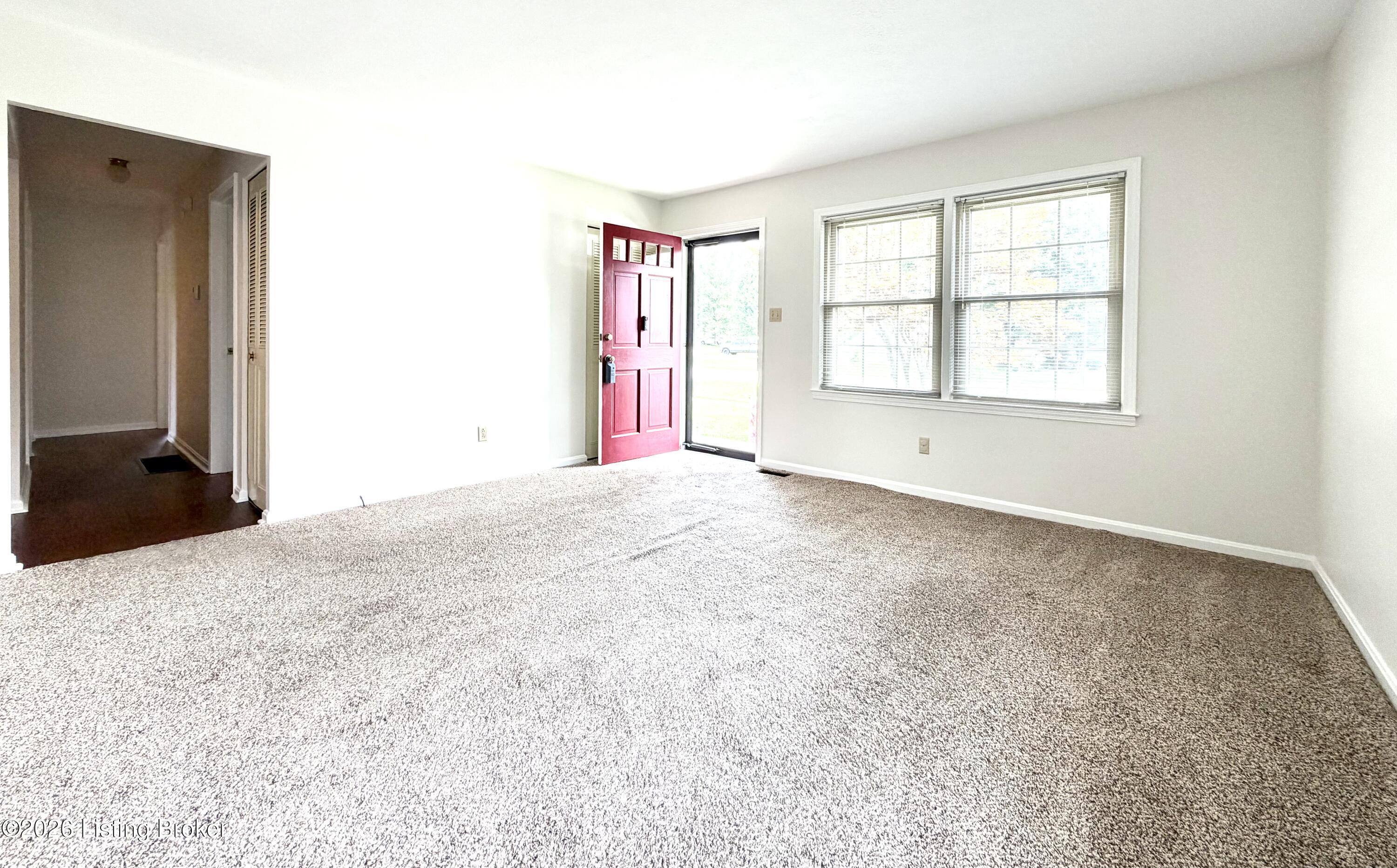 5902 Bucks Ln Property Photo 12