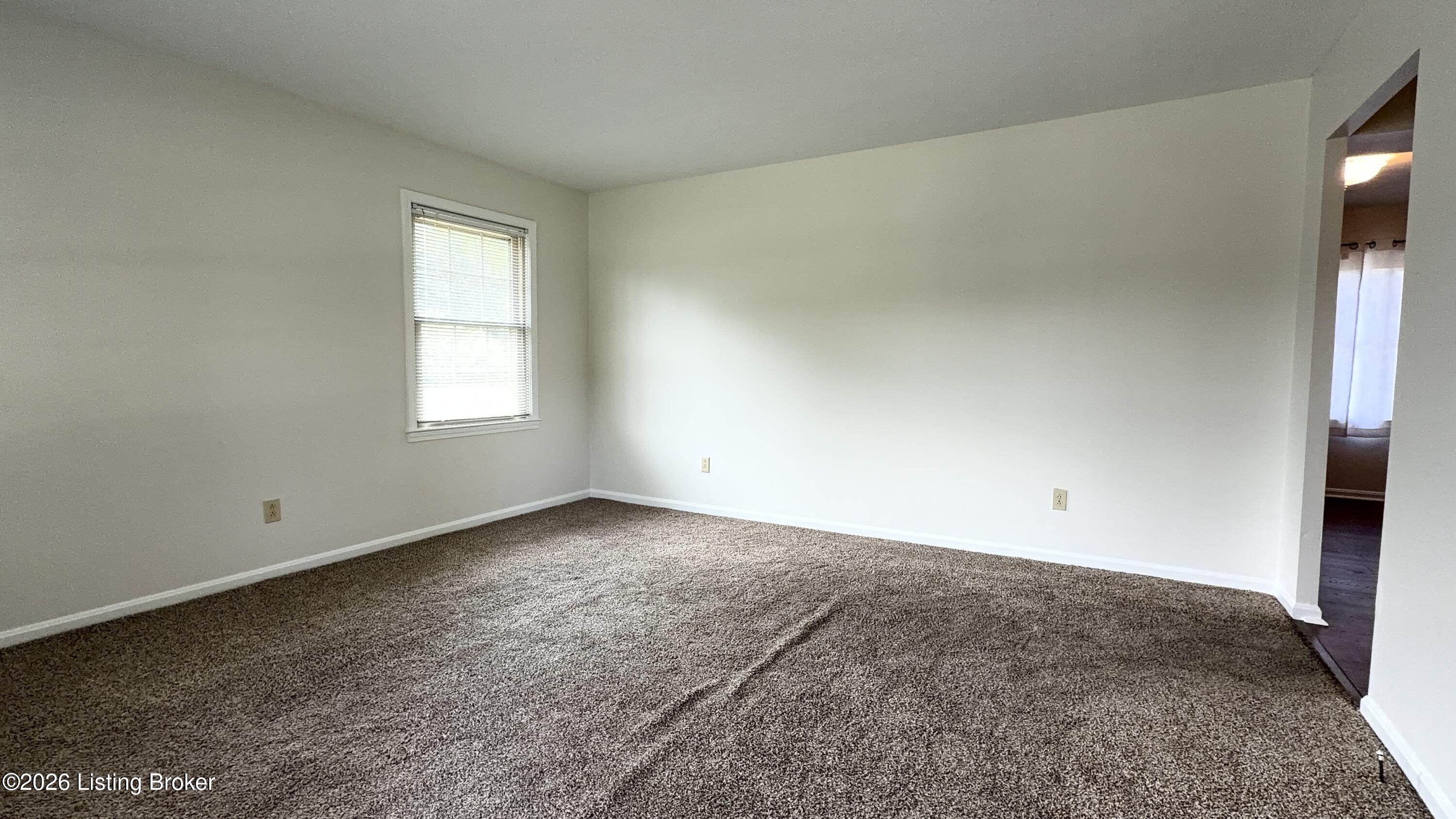 5902 Bucks Ln Property Photo 14