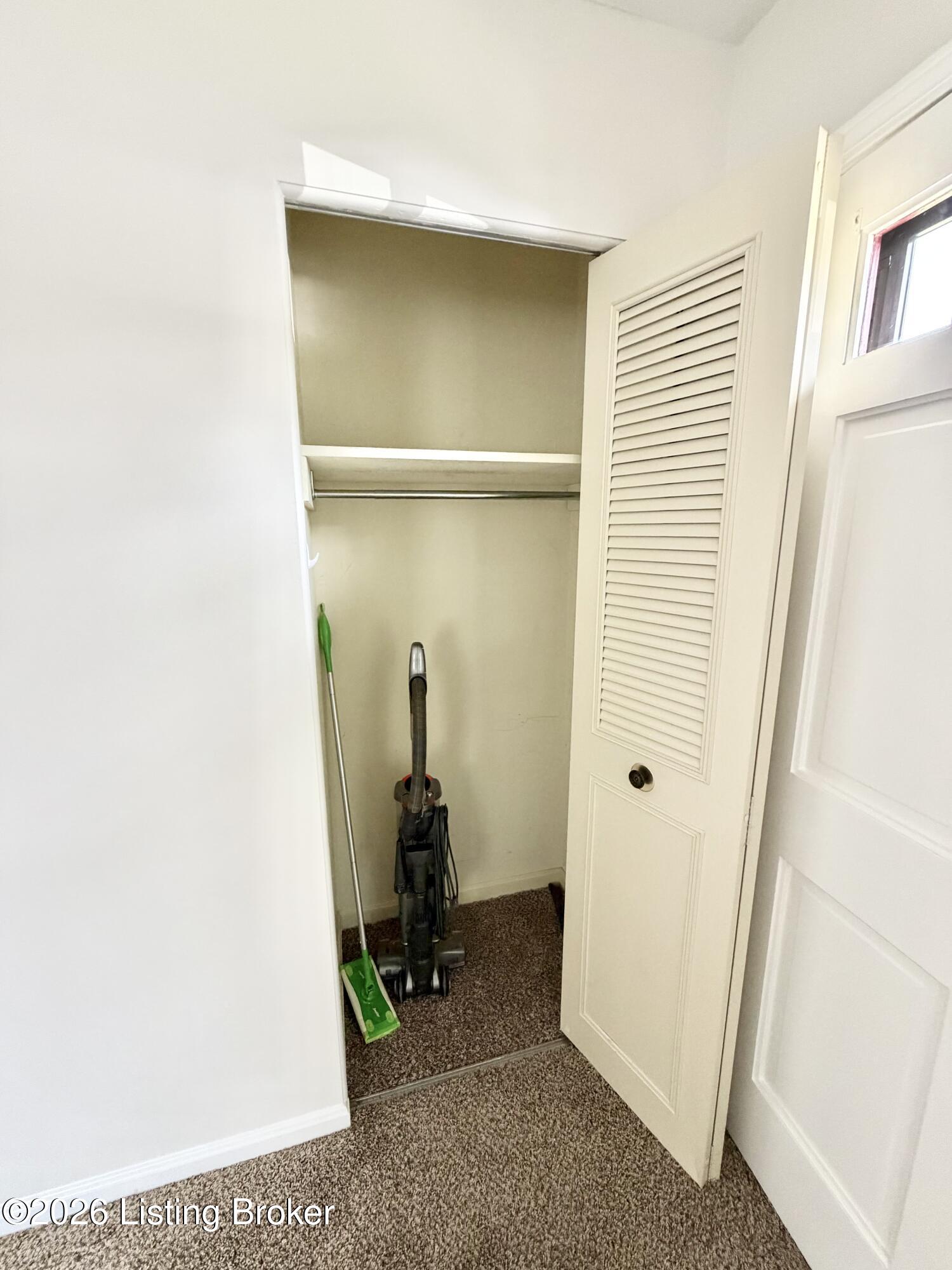 5902 Bucks Ln Property Photo 15