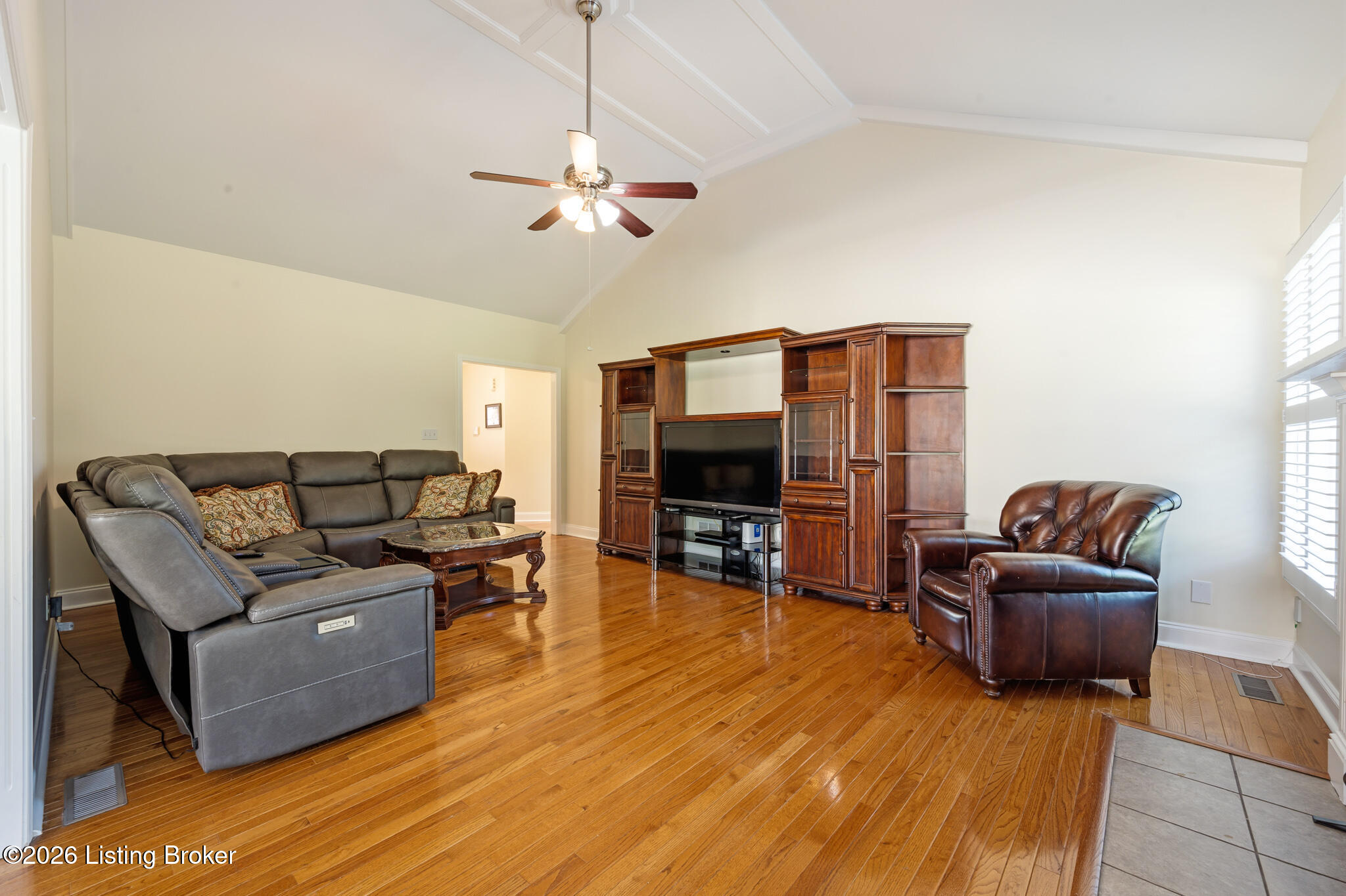 2700 Sycamore Run Ct Property Photo 8