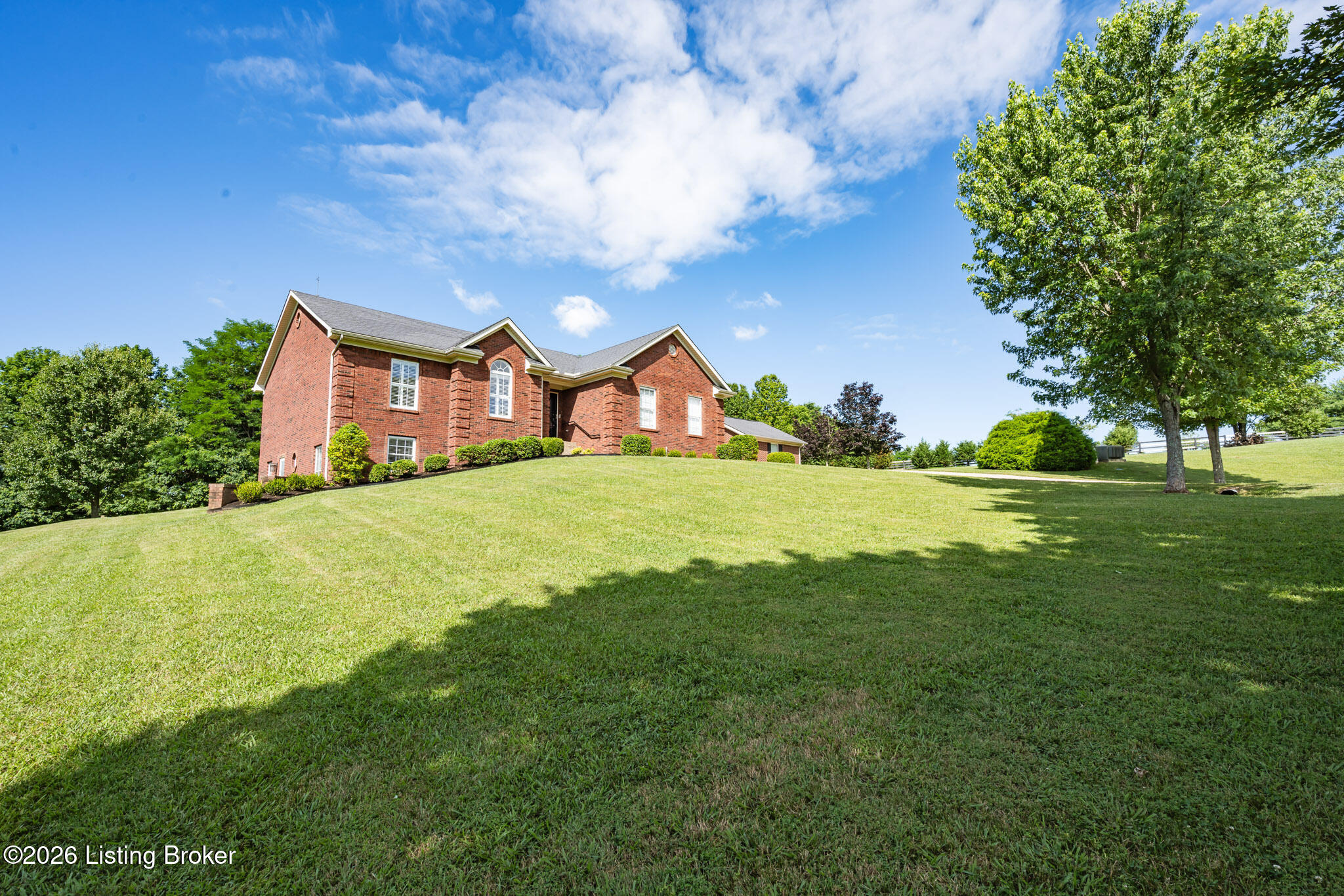 2700 Sycamore Run Ct Property Photo 54