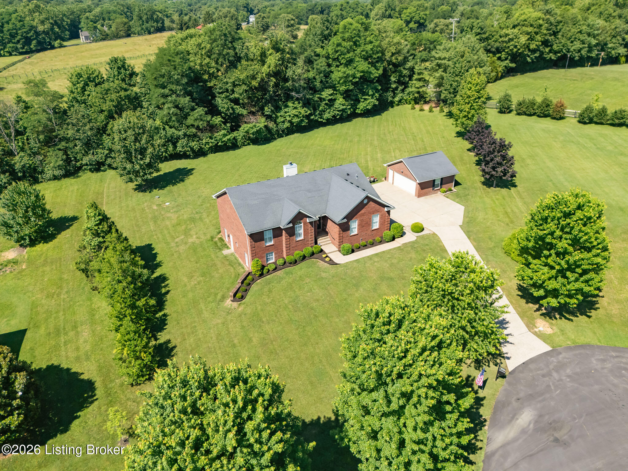 2700 Sycamore Run Ct Property Photo 55