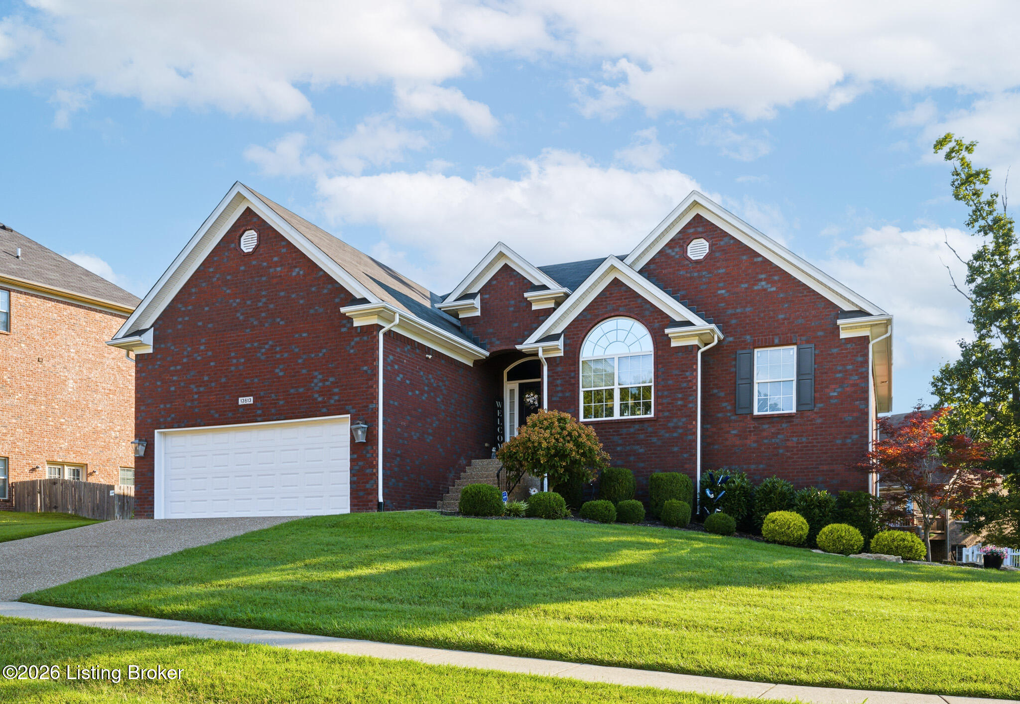 13613 Quiet Glen Ct Property Photo 2