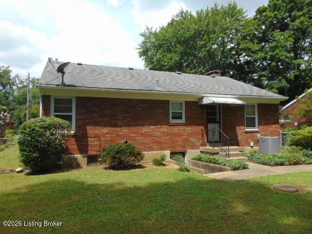 3103 Michael Dr Property Photo 2