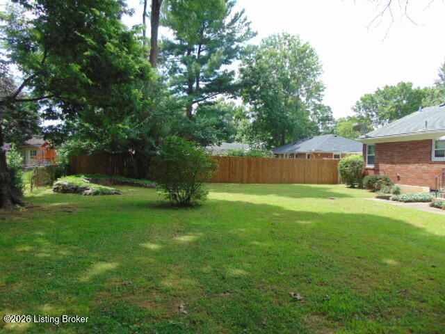 3103 Michael Dr Property Photo 6