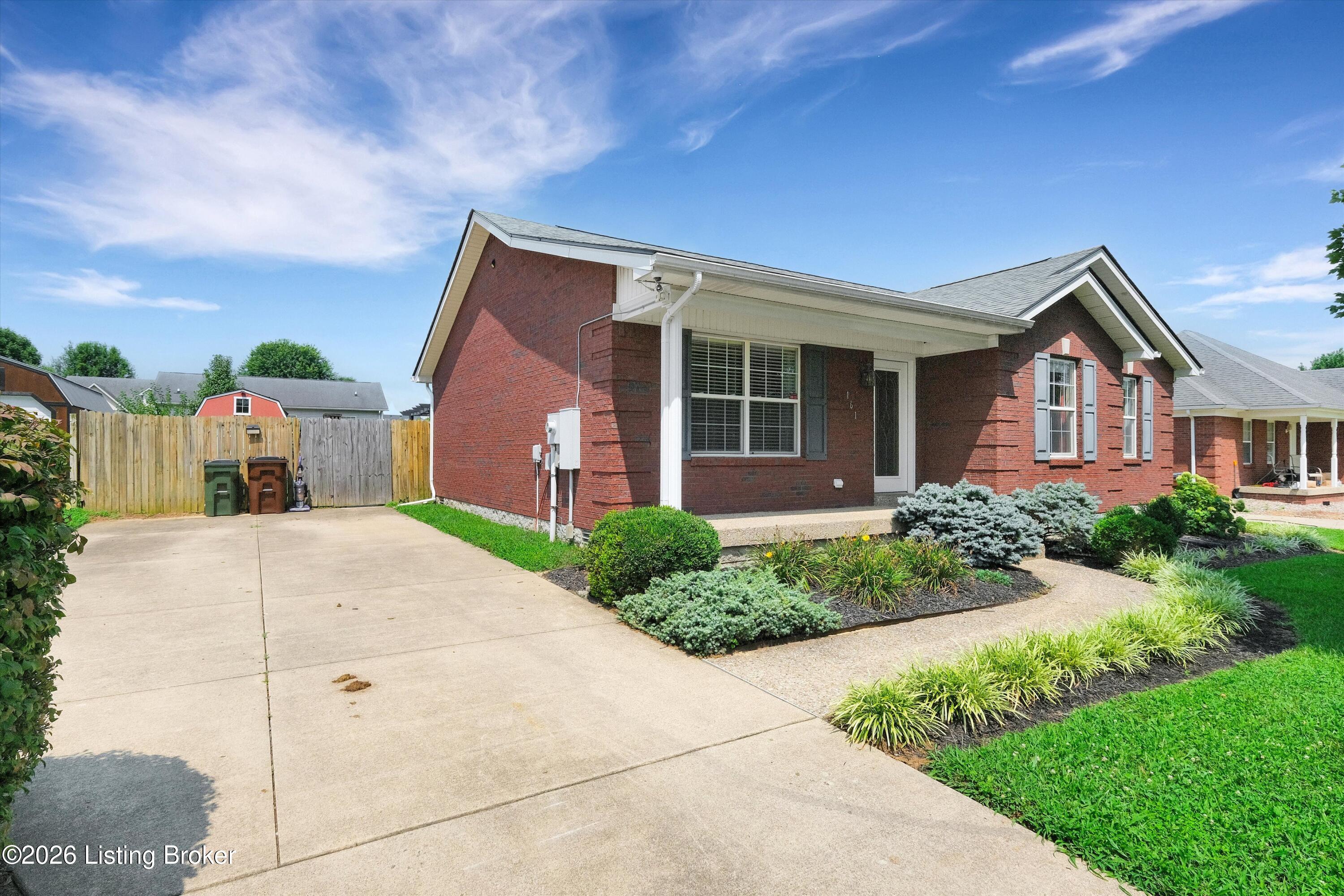 161 Deer Park Way Property Photo 2