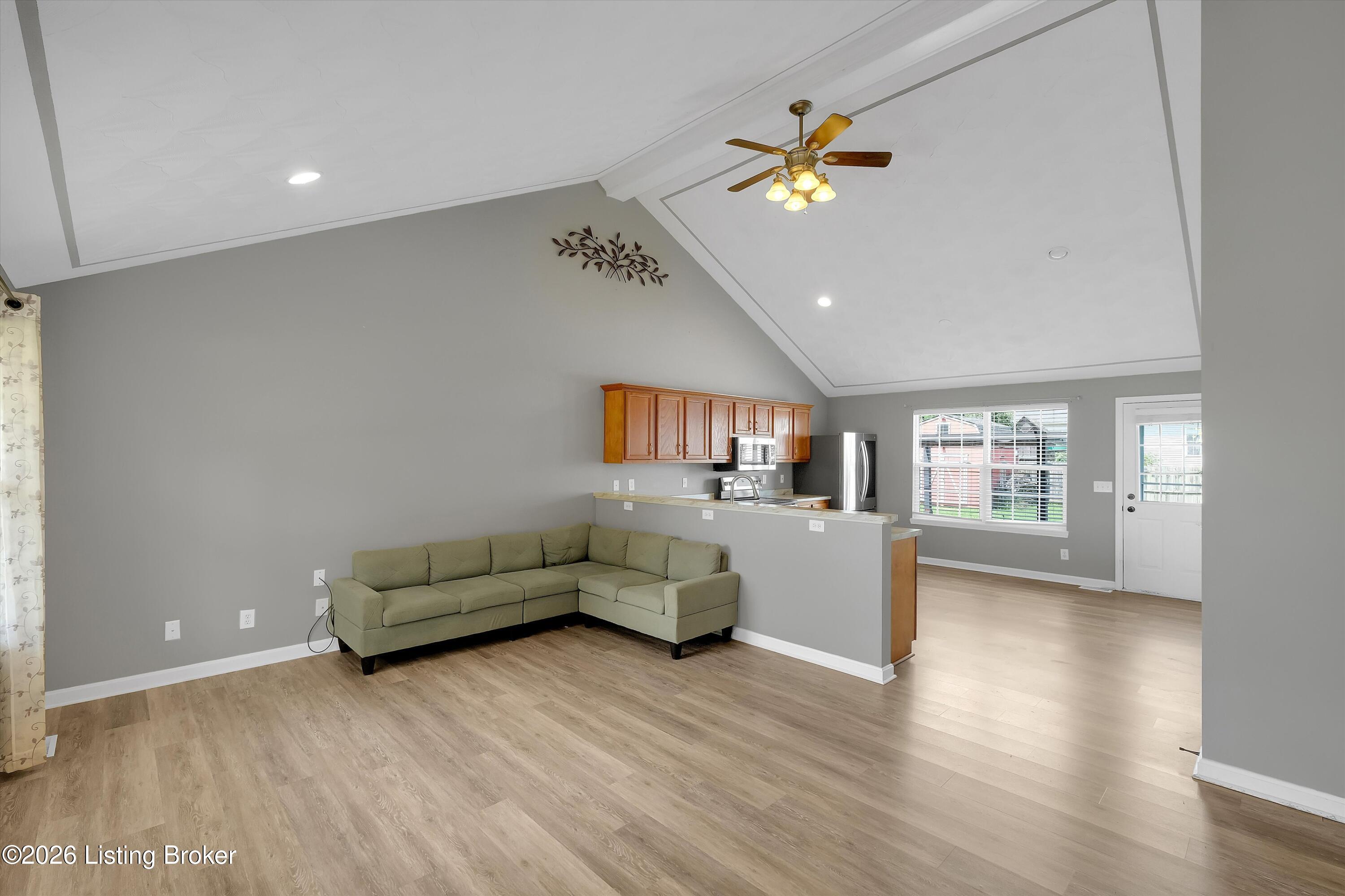 161 Deer Park Way Property Photo 6