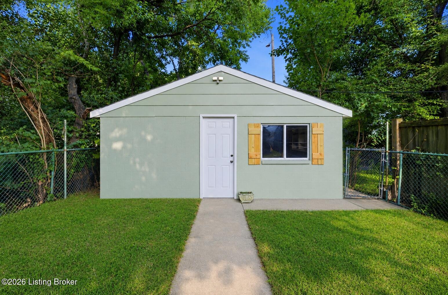 1034 S Shelby St Property Photo 7