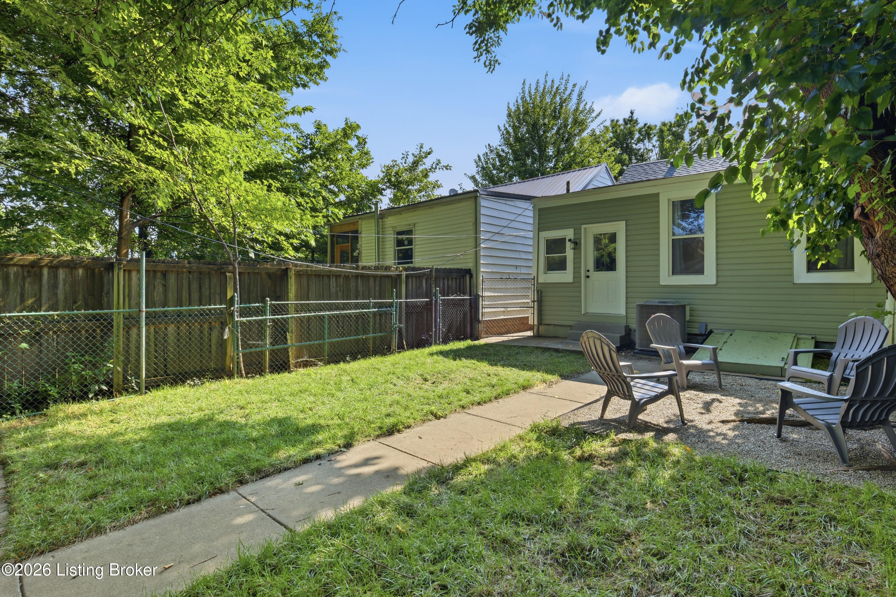1034 S Shelby St Property Photo 29