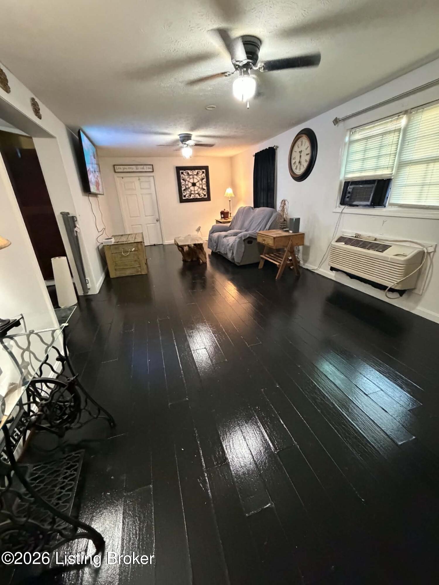 9821 Ky-144 Property Photo 38