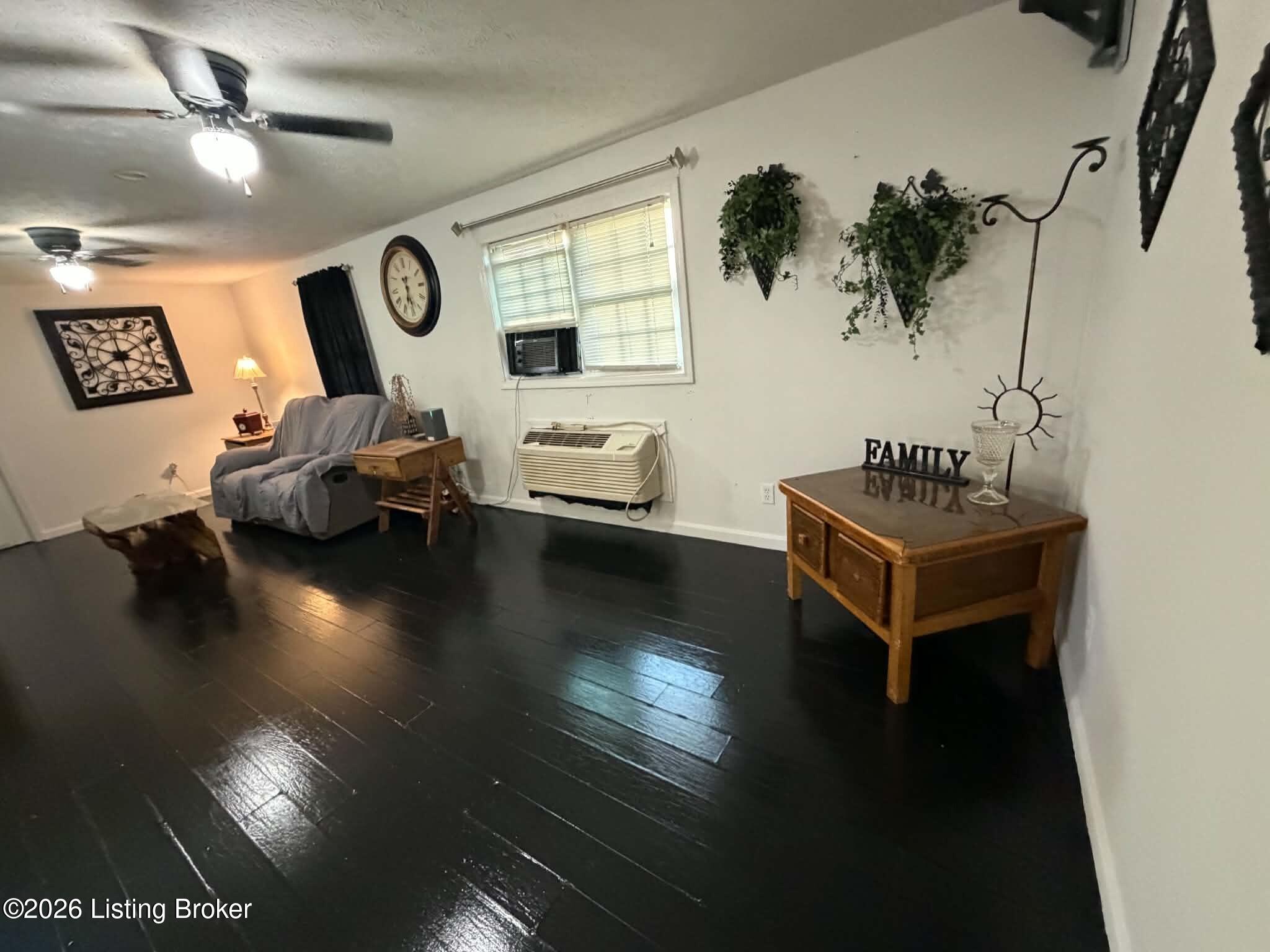 9821 Ky-144 Property Photo 39