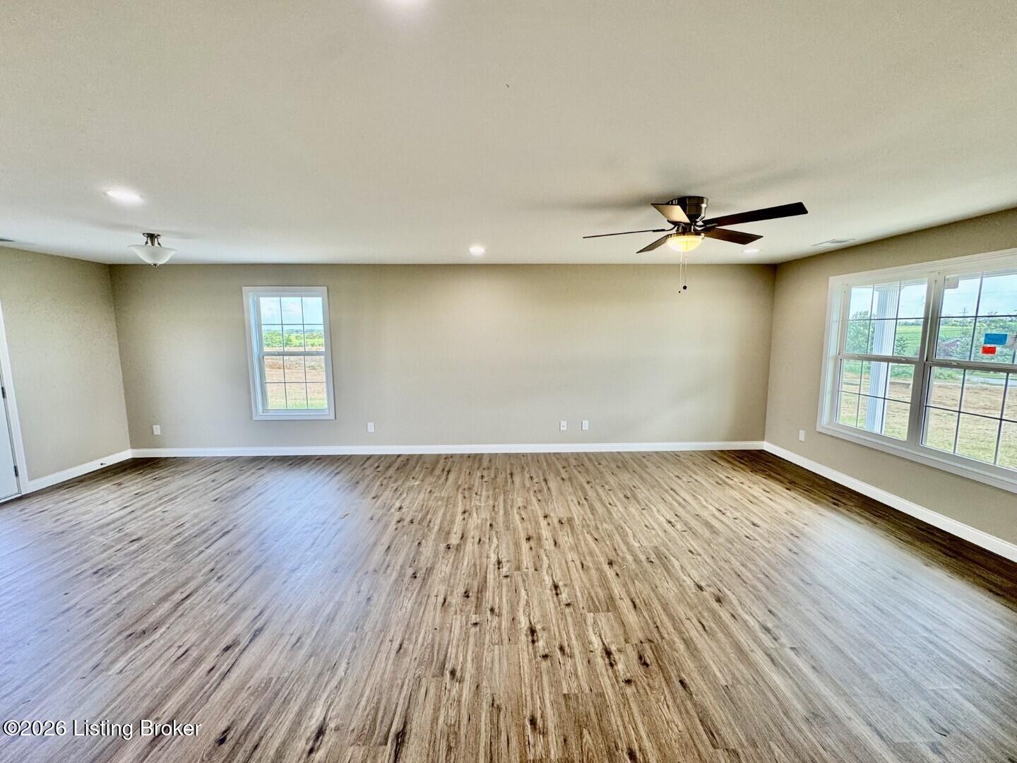 1592 Old Perryville Loop Property Photo 8