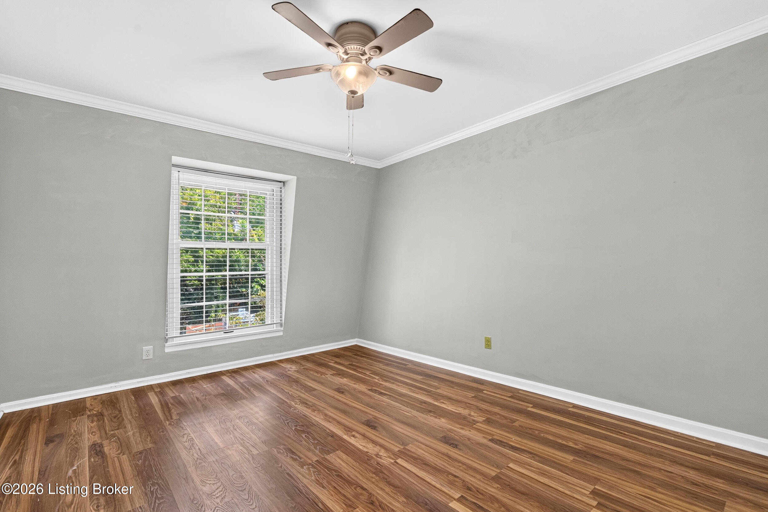 521 Zorn Ave Apt C12 Property Photo 16