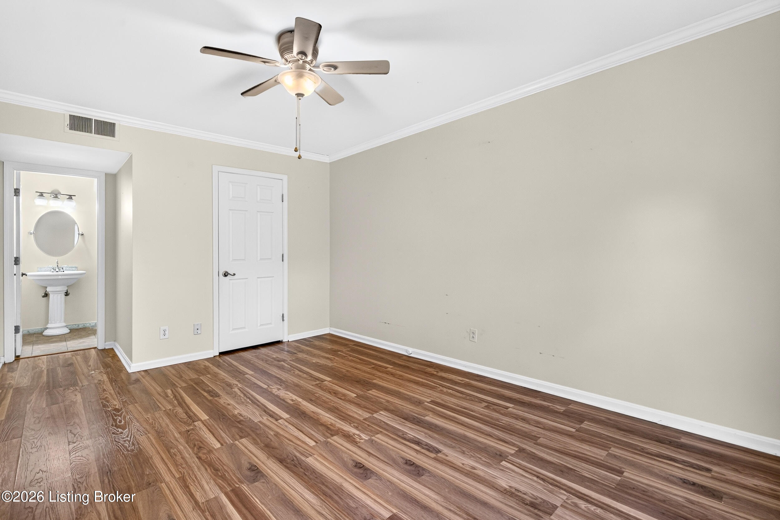 521 Zorn Ave Apt C12 Property Photo 18