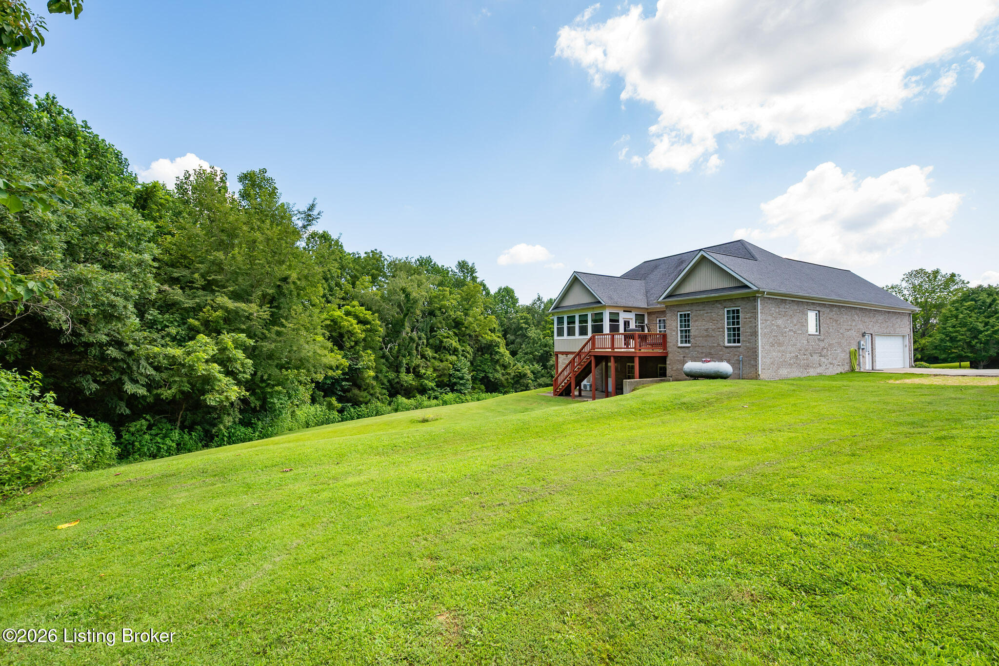 401 Old Mammoth Cave Rd Property Photo 44