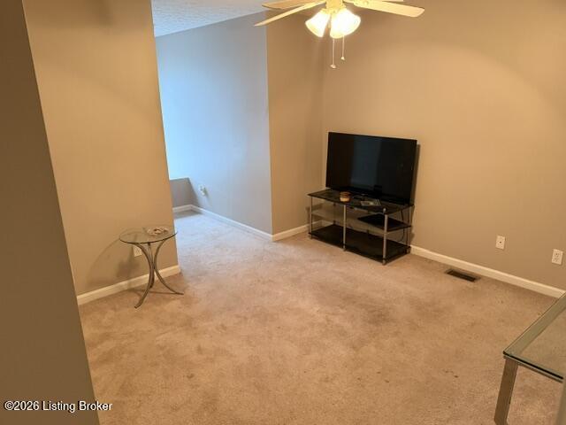 130 Twin Lakes Dr A Property Photo 3