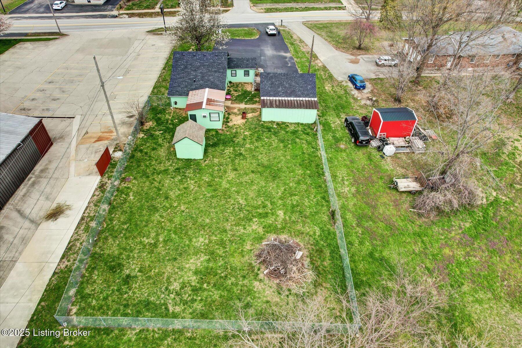 287 S Bardstown Rd Property Photo 14