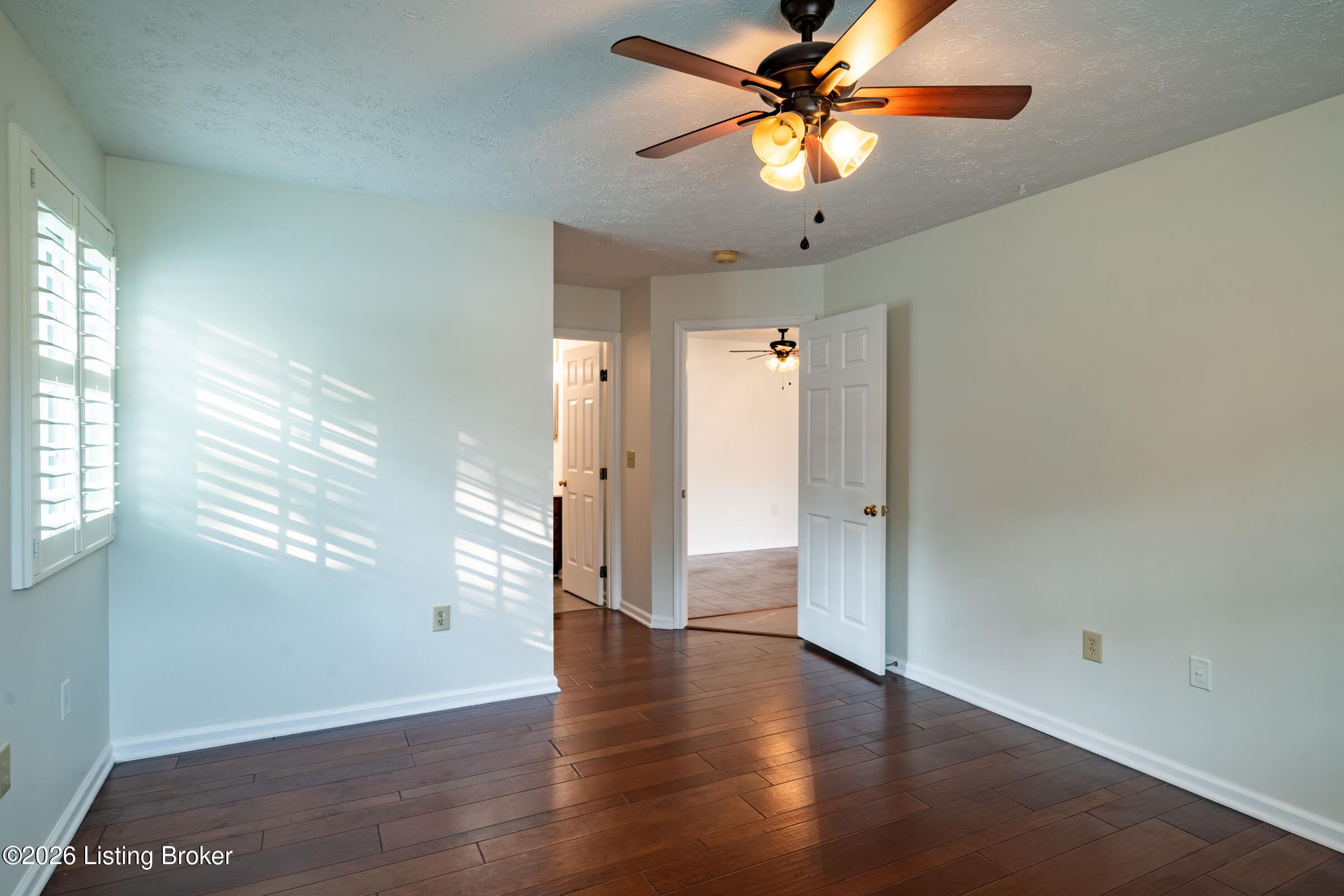 321 Piatt Pl 104 Property Photo 12