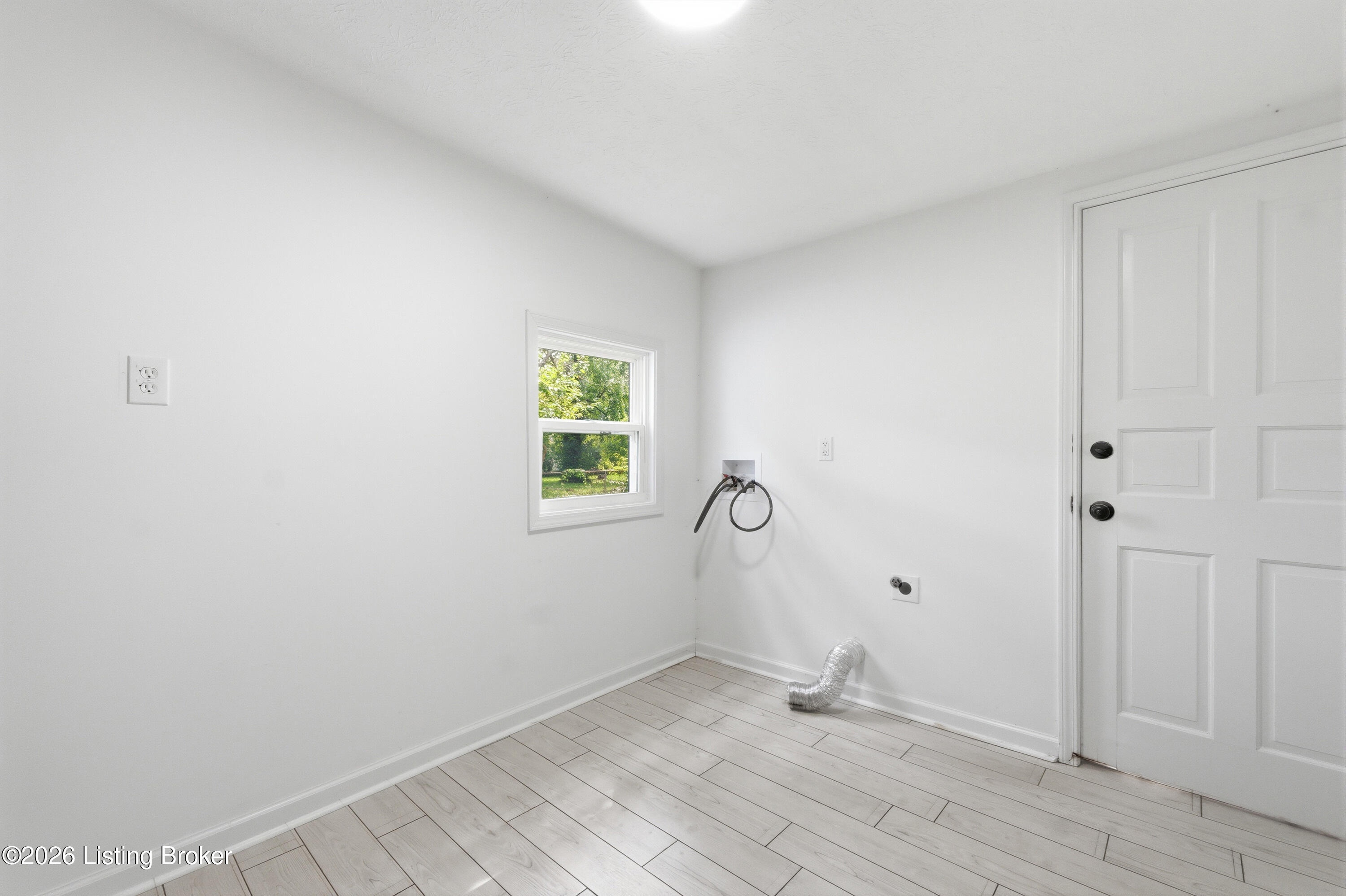 7712 3rd Street Rd Property Photo 30
