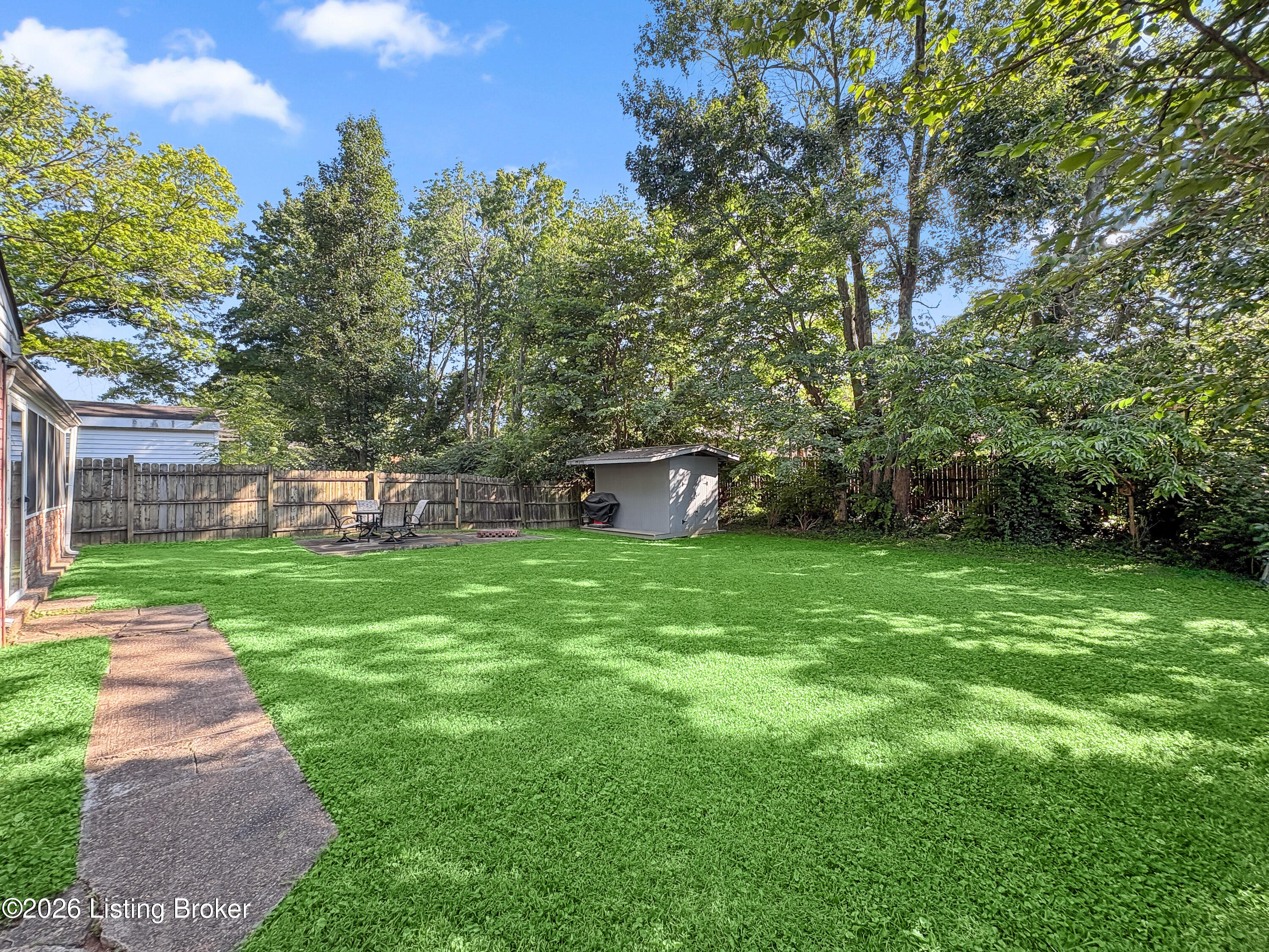 5214 Windy Willow Dr Property Photo 8