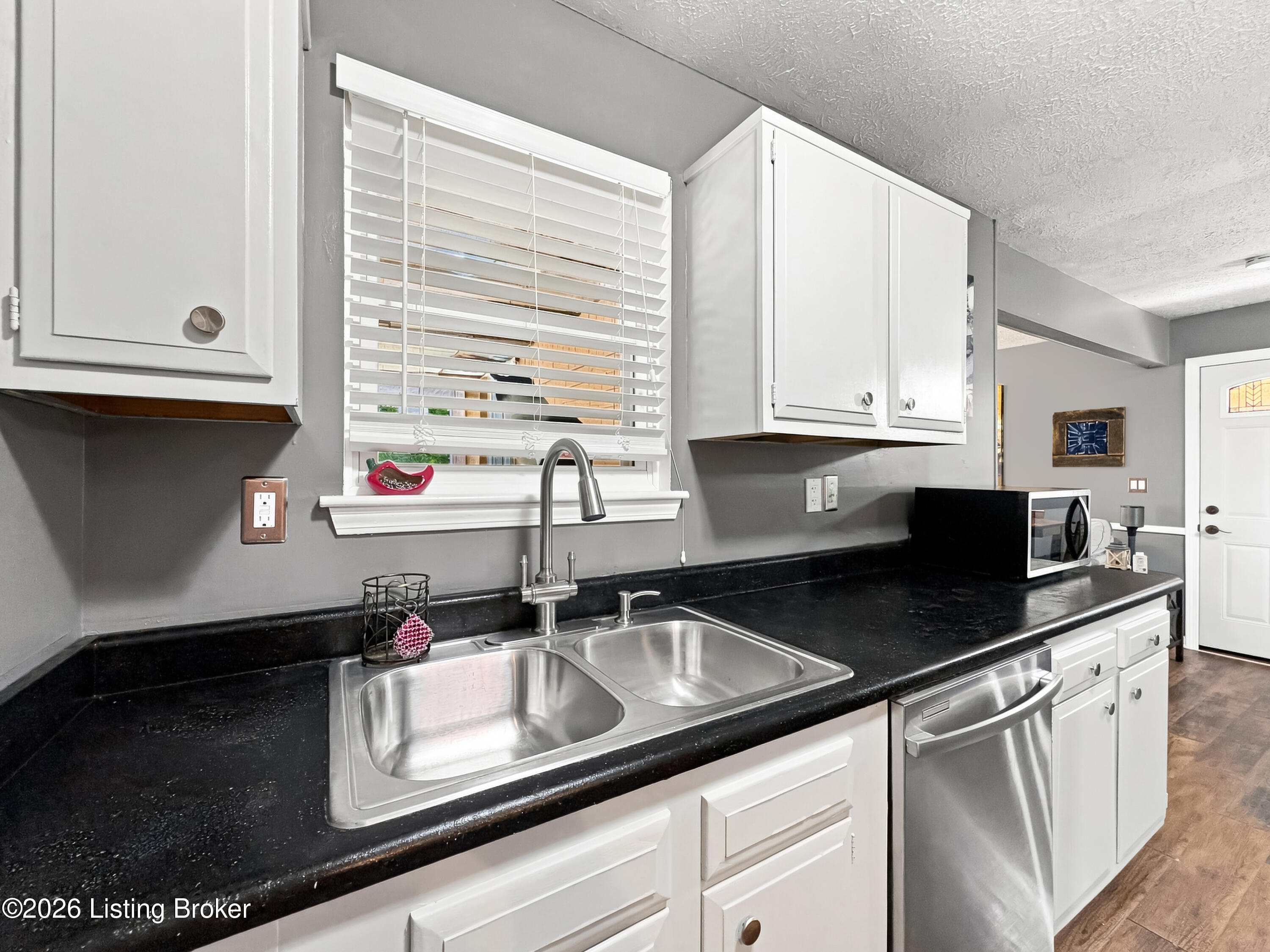 5214 Windy Willow Dr Property Photo 27
