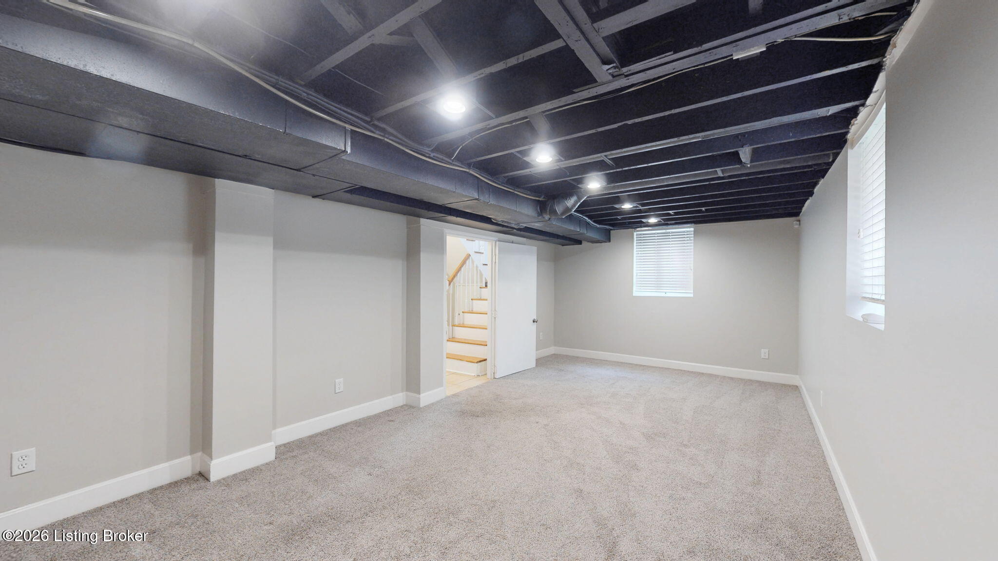 1377 S 1st St Property Photo 30