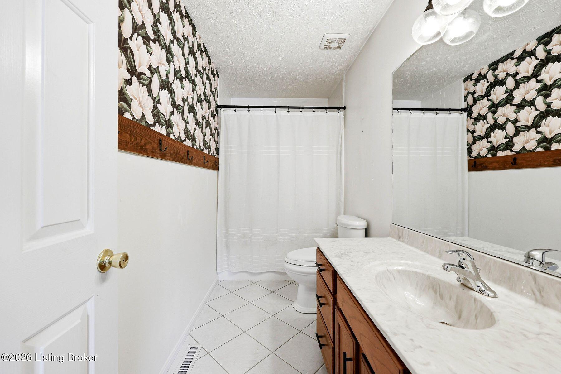 6627 Sun Ray Dr Property Photo 15