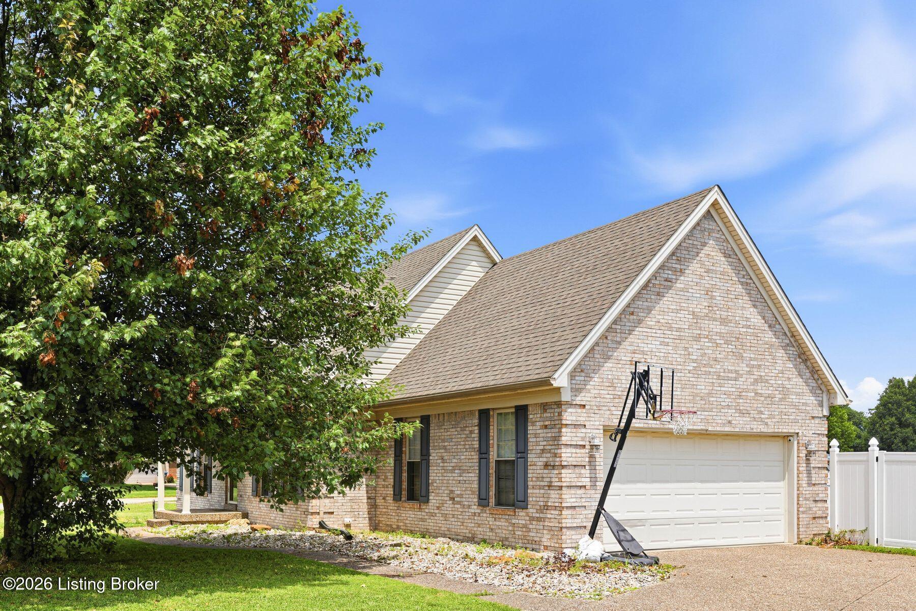 6627 Sun Ray Dr Property Photo 34