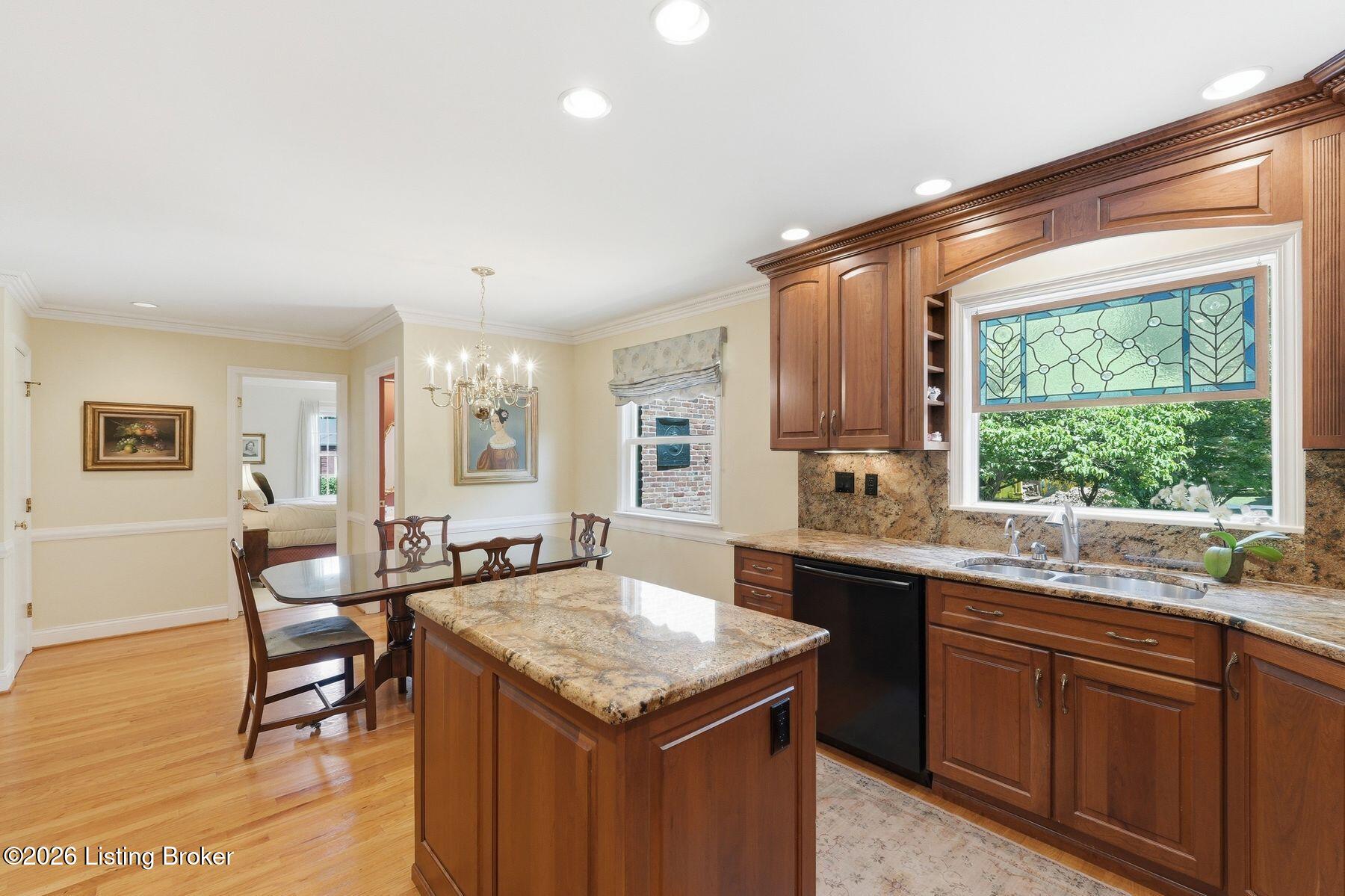 6402 Haverhill Rd Property Photo 14