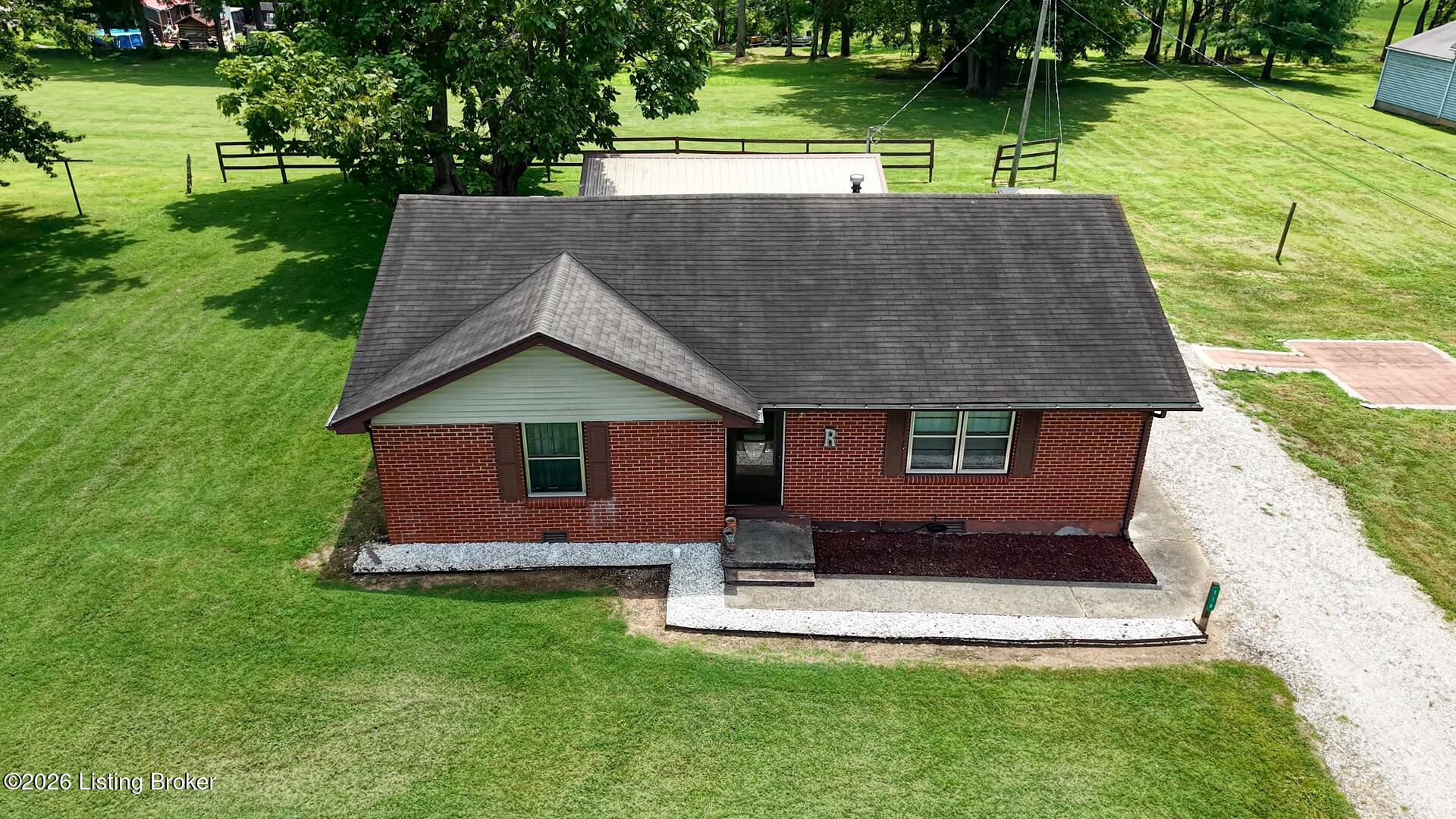 110 Tanner Rd Property Photo 1