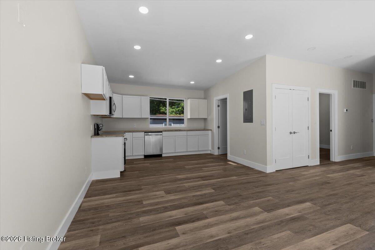 1409 Hepburn Ave Property Photo 57