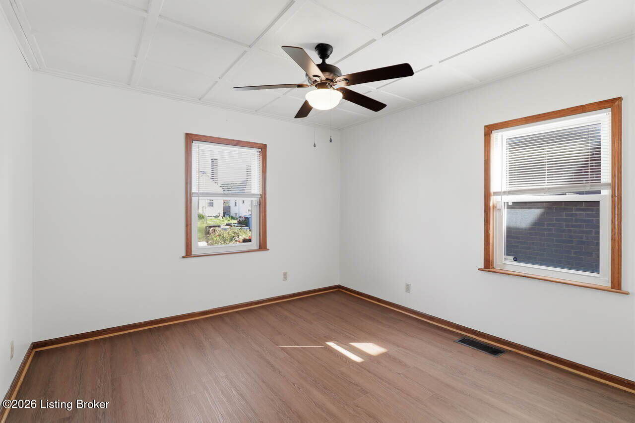 604 Merwin Ave Property Photo 12