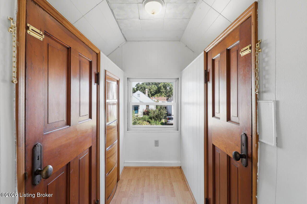 604 Merwin Ave Property Photo 20