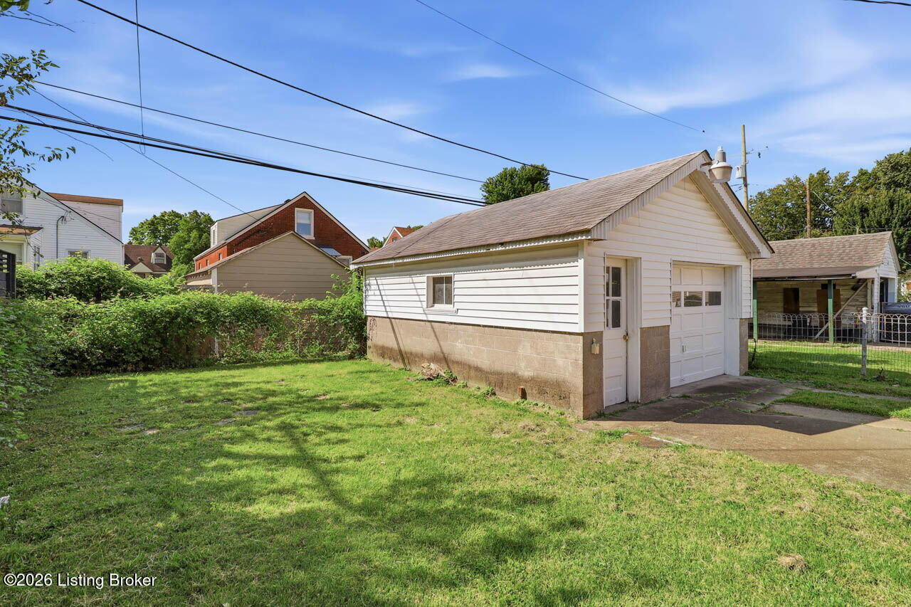 604 Merwin Ave Property Photo 28
