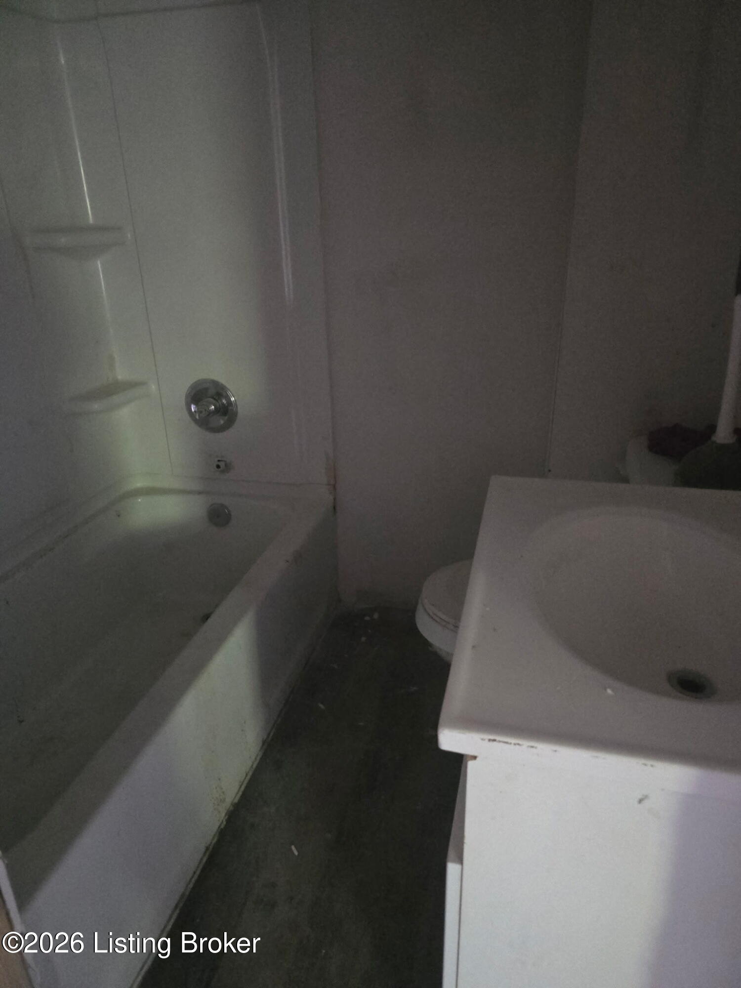 1925 W Main St Property Photo 27