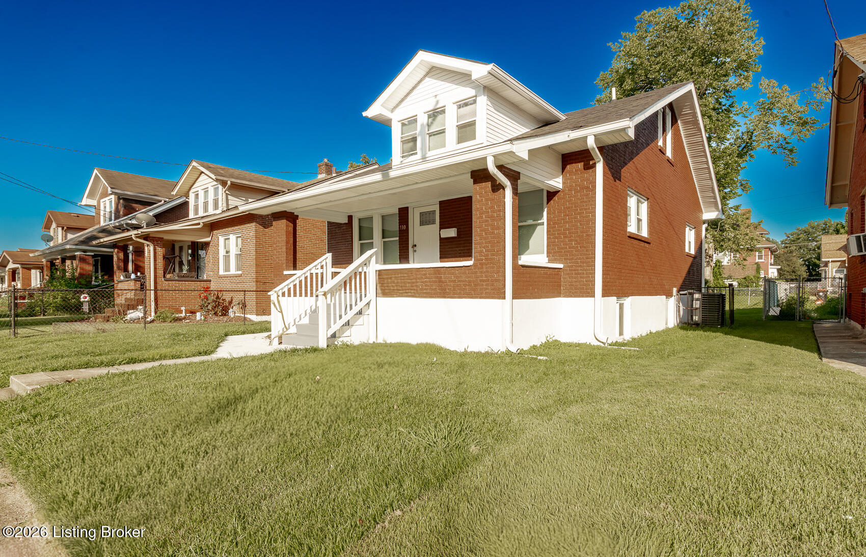110 N Longworth Ave