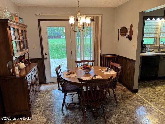 22 Fairview Circle Dr Property Photo 6