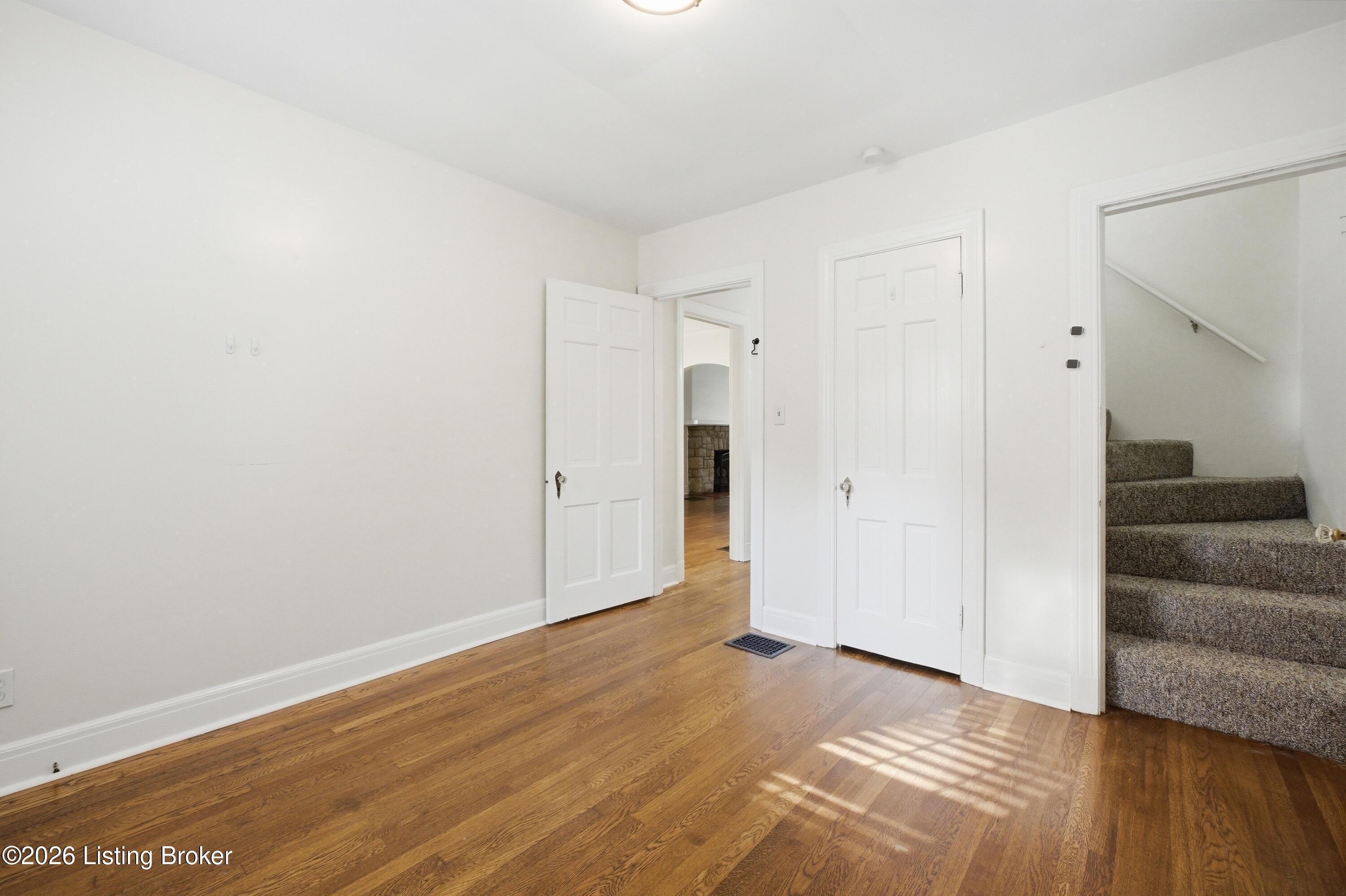 313 Iola Rd Property Photo 21